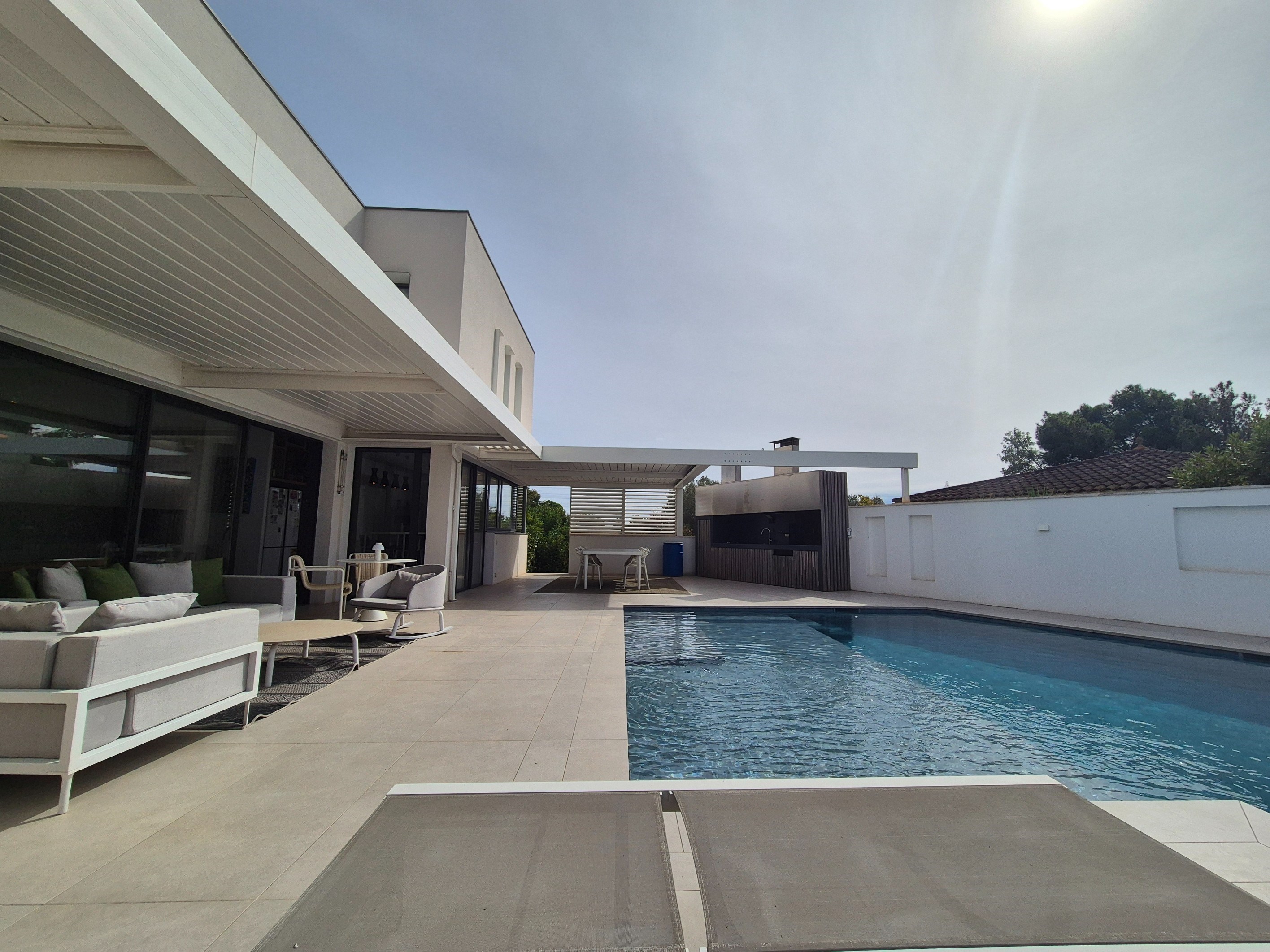  Elegant Contemporary Villa - 物件實景