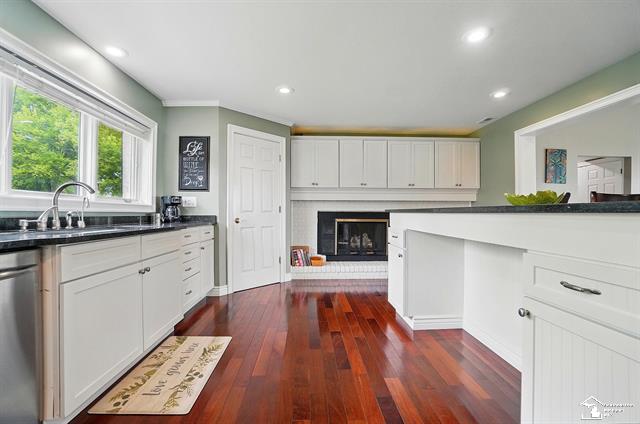 MONROE, Michigan, 48161, United States, 4 Bedrooms Bedrooms, ,4 BathroomsBathrooms,Residential,For Sale,1827211