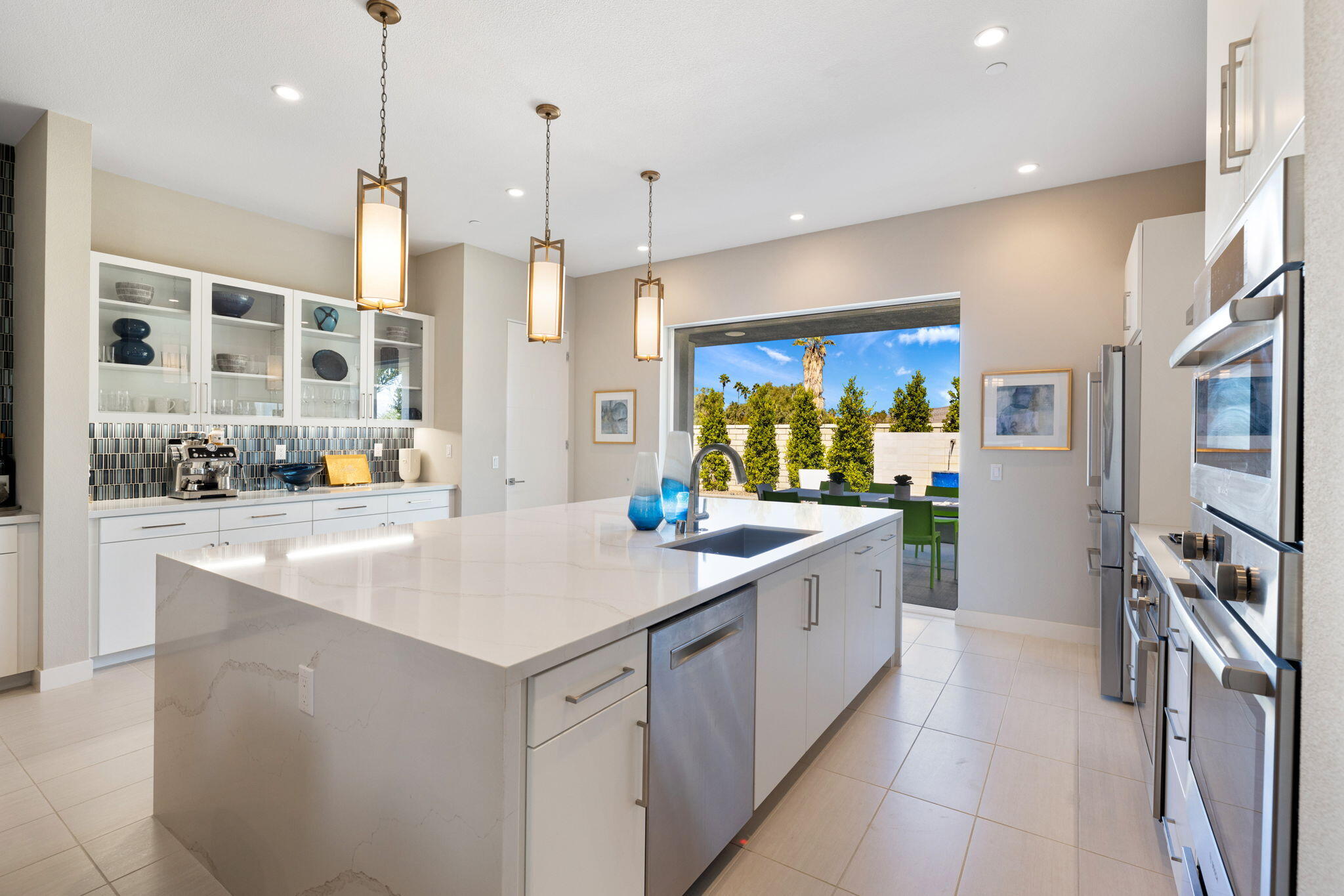 Rancho Mirage, California, 92270, United States, 4 Bedrooms Bedrooms, ,3 BathroomsBathrooms,Residential,For Sale,1987698