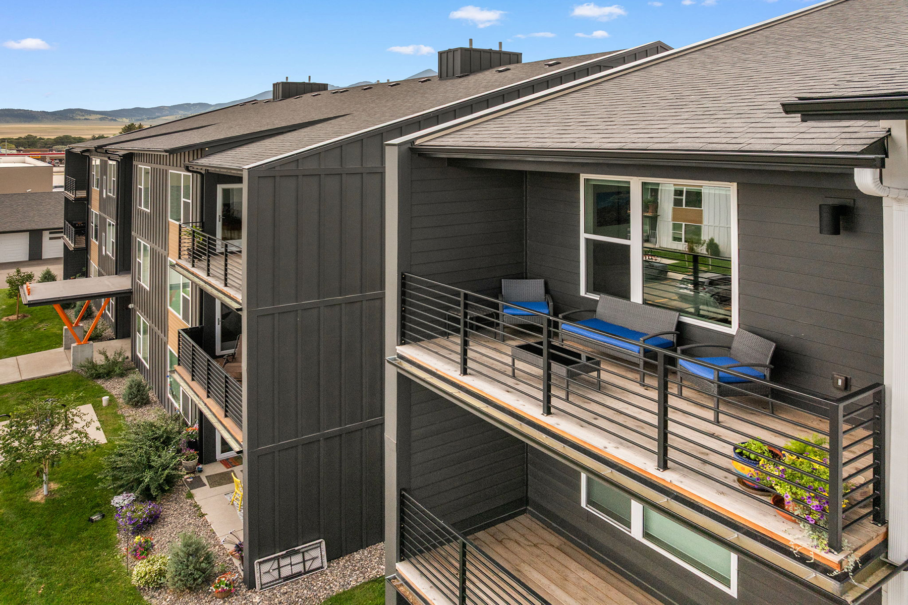  2221F Willow Dr, #102 - 物件實景