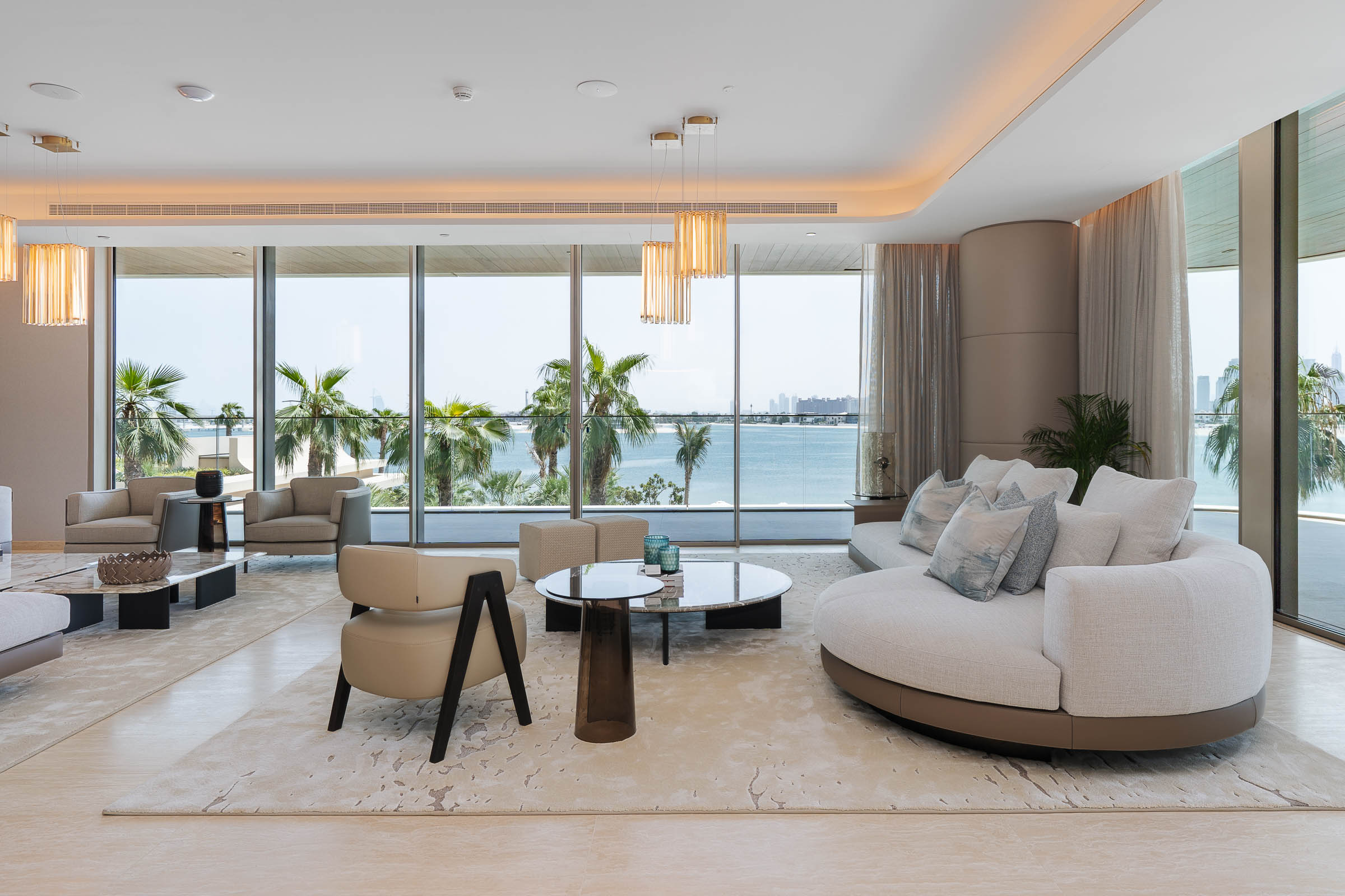  Brand-New Half-Floor Penthouse at Serenia Living - 物件實景