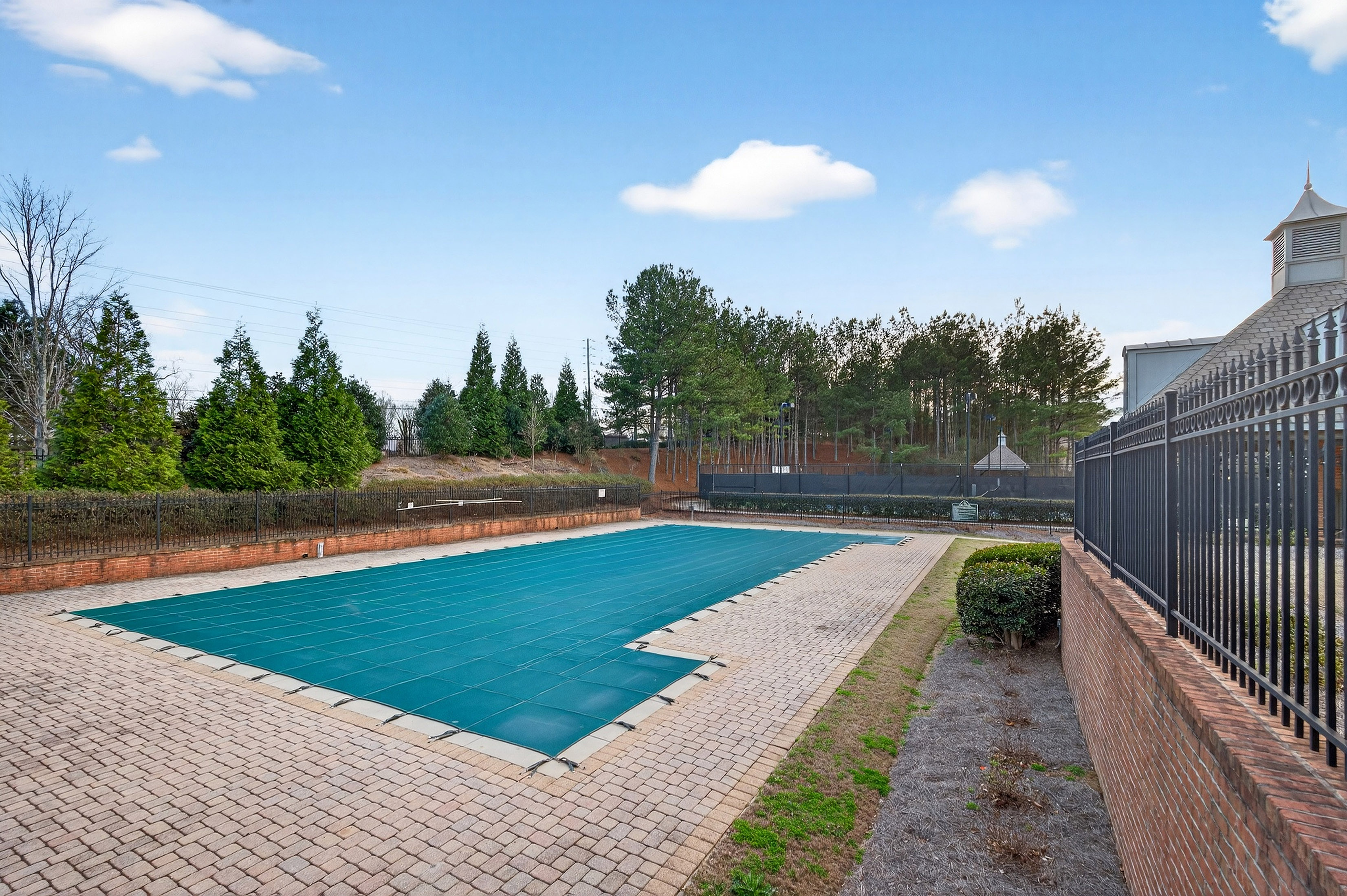  Elegant Home Offering Luxury, Functionality, and Privacy - 物件實景