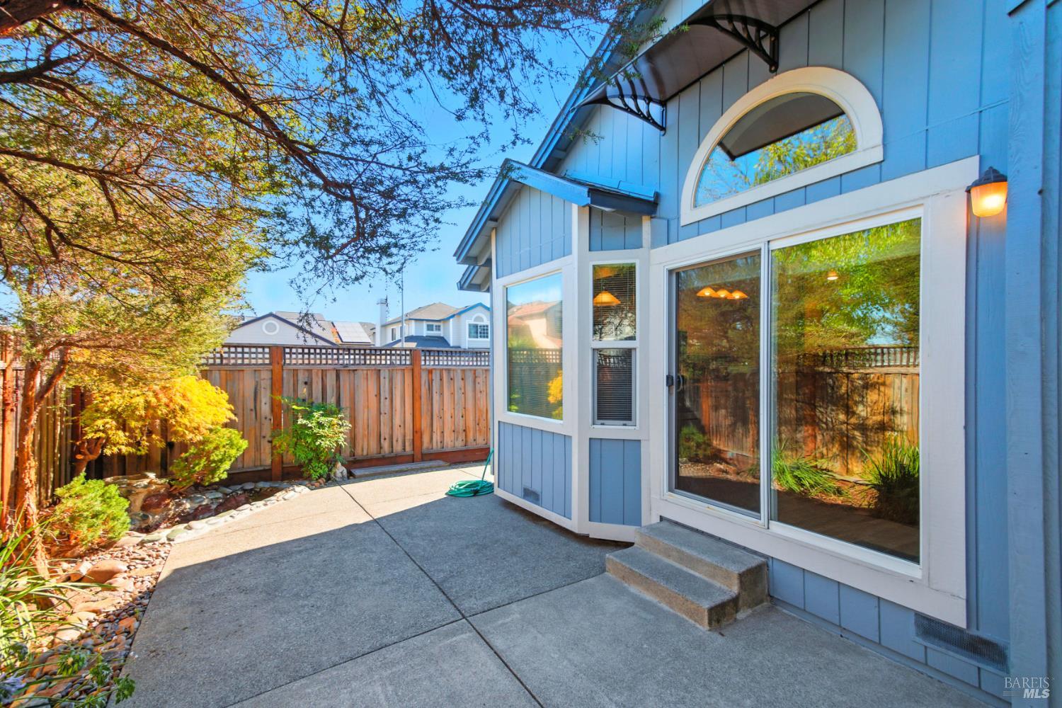 Santa Rosa, California, 95403, United States, 4 Bedrooms Bedrooms, ,2 BathroomsBathrooms,Residential,For Sale,1932989