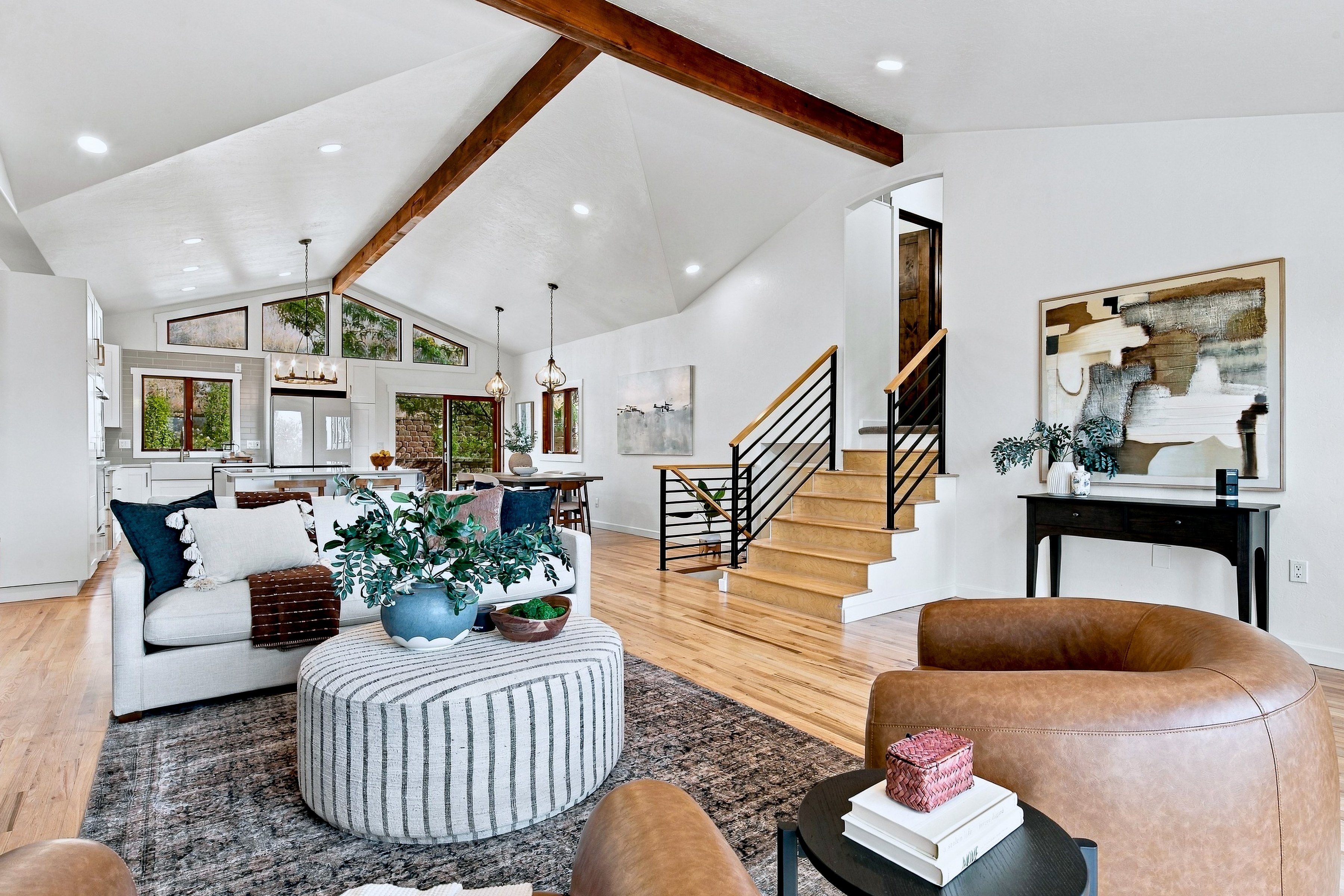  Architectural Foothills Retreat with Valley Views & Direct Trail Access - 物件實景
