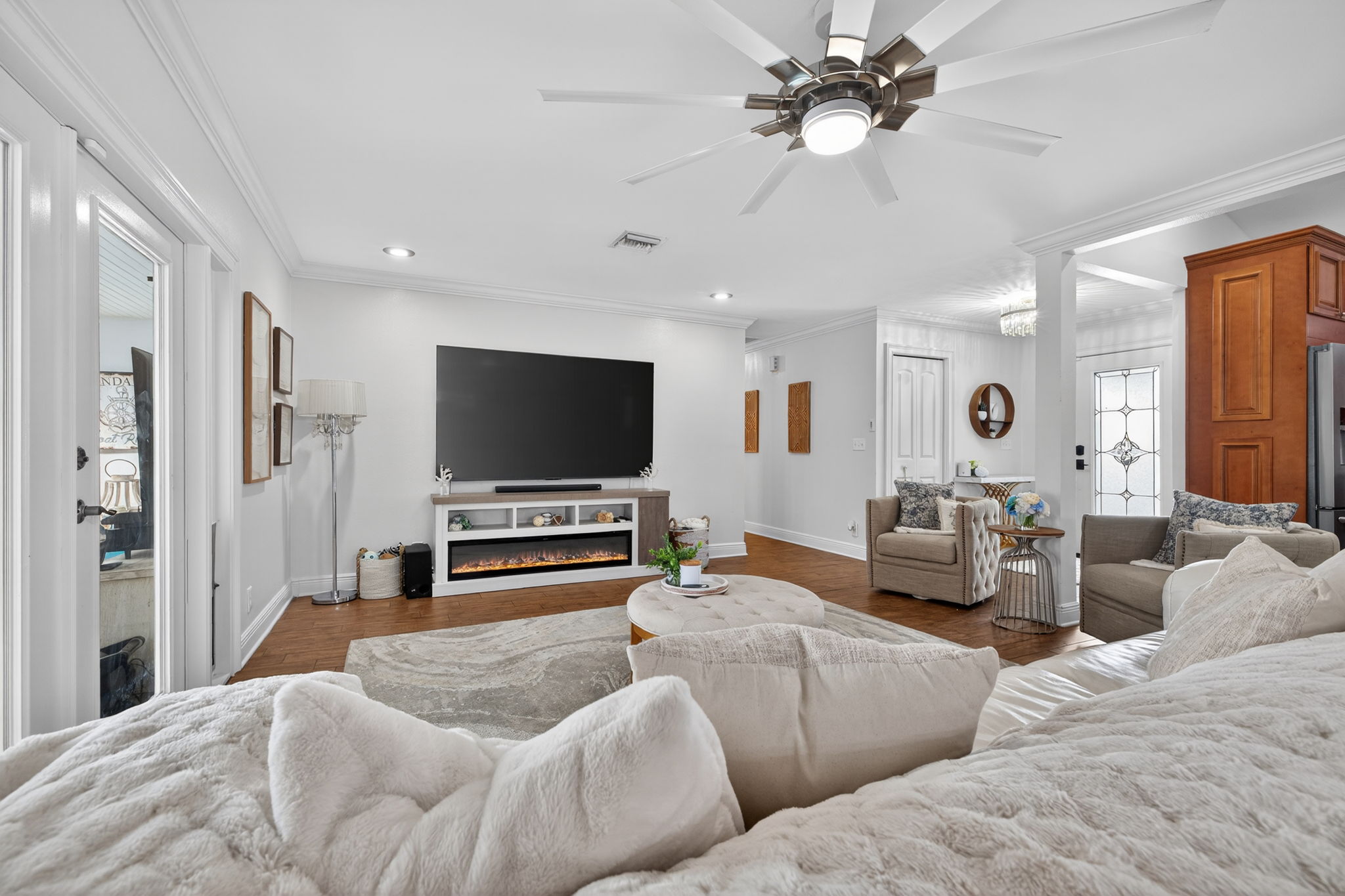 Tampa, Florida, 33615, United States, 4 Bedrooms Bedrooms, ,4 BathroomsBathrooms,Residential,For Sale,2005778