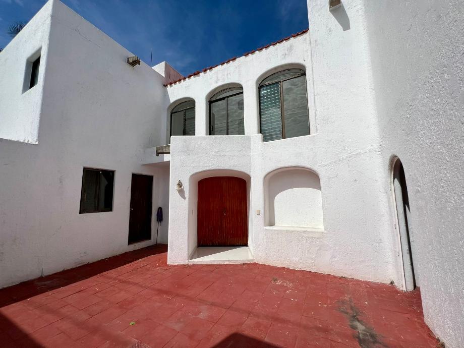 Calle de los riscos, Manzanillo, Colima, 28867, Mexico, 3 Bedrooms Bedrooms, ,3 BathroomsBathrooms,Residential,For Sale,Calle de los riscos,1416641