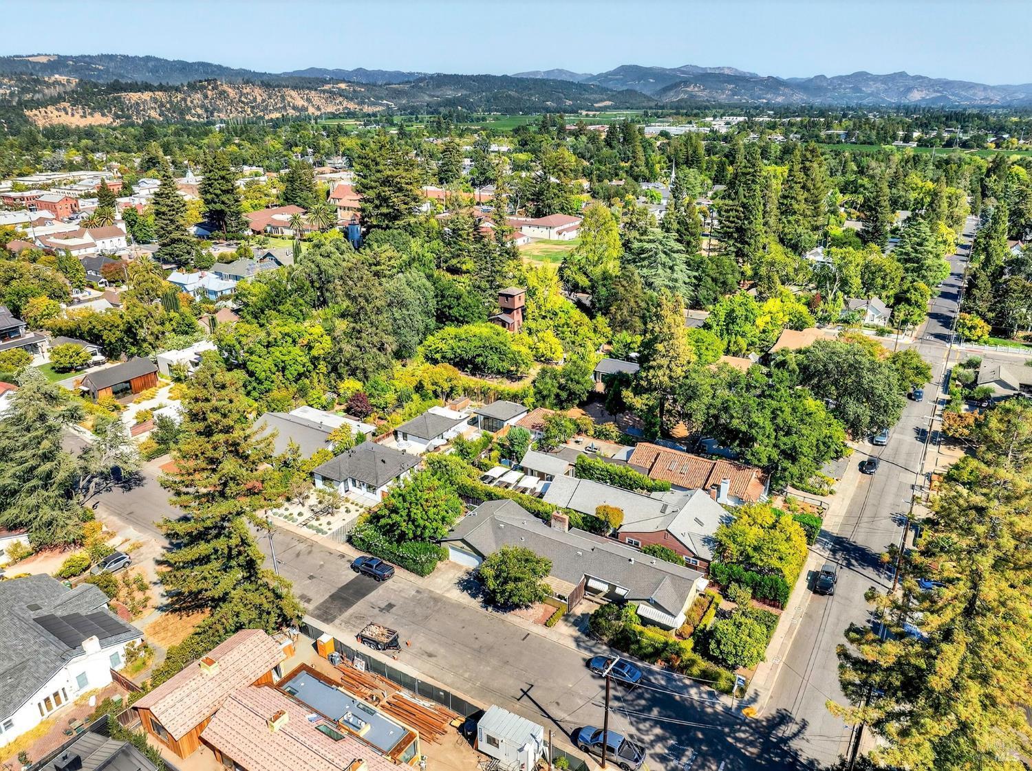 St. Helena, California, 94574, United States, 2 Bedrooms Bedrooms, ,2 BathroomsBathrooms,Residential,For Sale,1932187