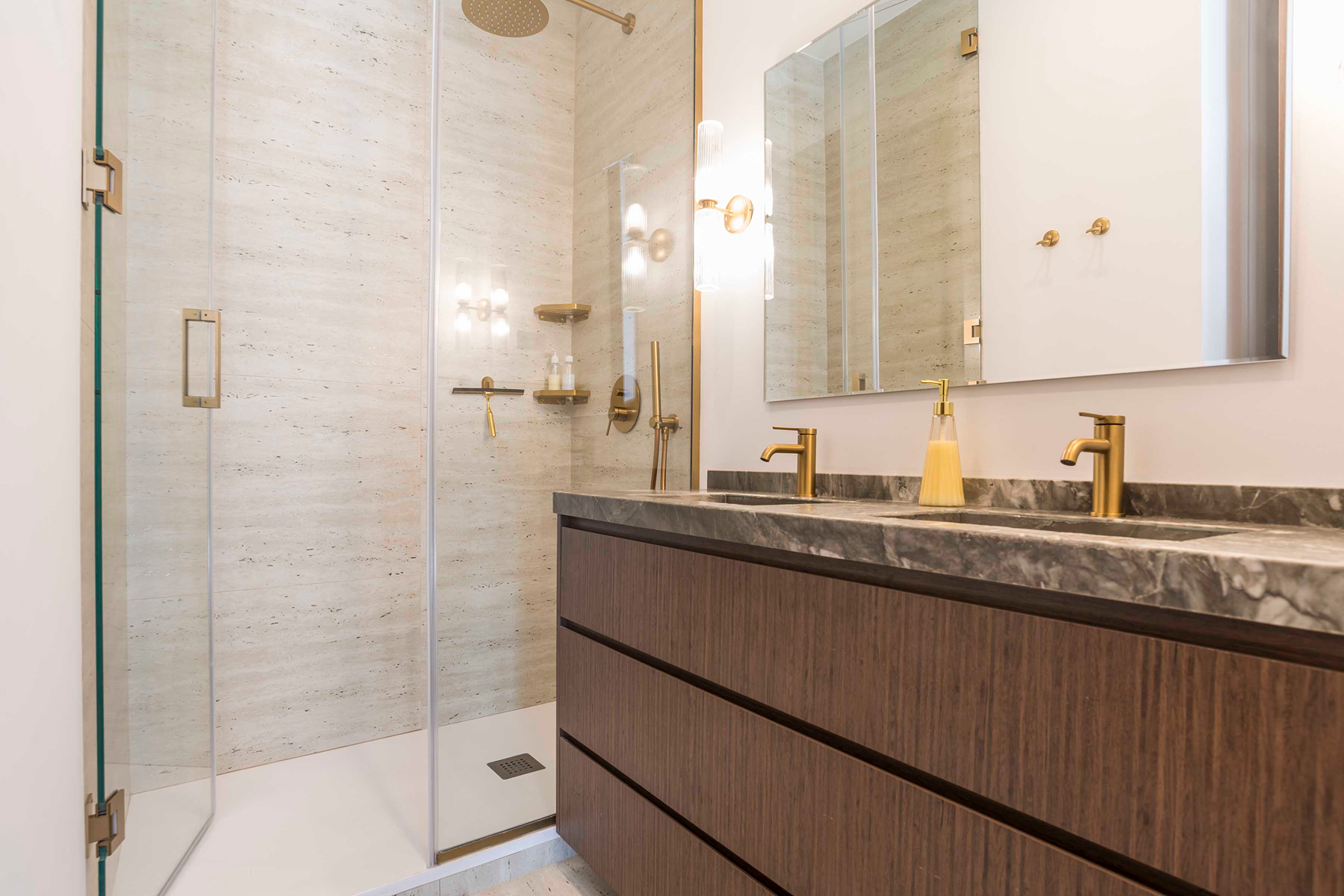  Historic Penthouse in Malasaña, Madrid - 物件實景