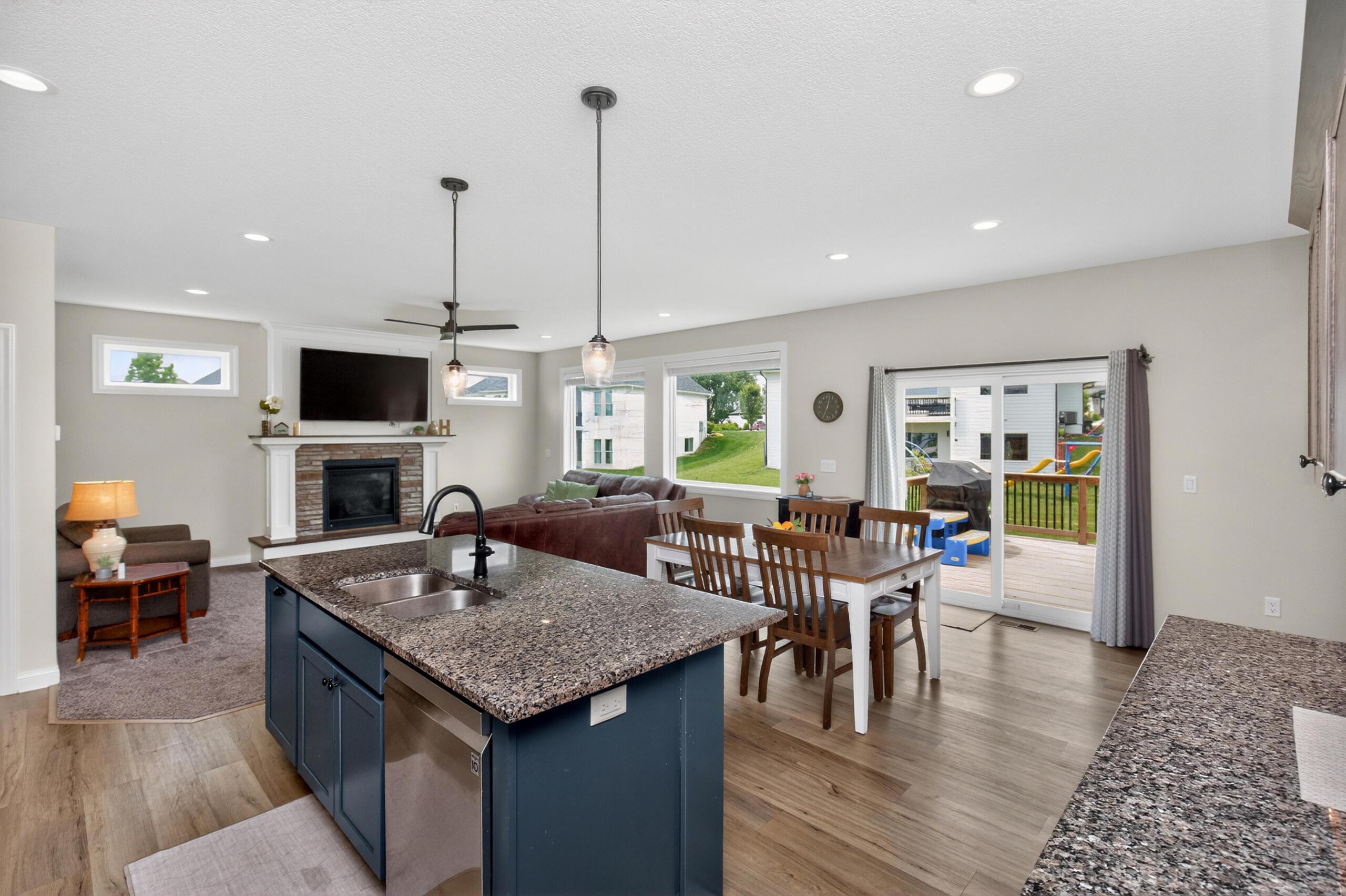 Ames, Iowa, 50014, United States, 4 Bedrooms Bedrooms, ,3 BathroomsBathrooms,Residential,For Sale,2049090