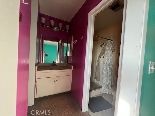 COMPTON, California, 90220, United States, 5 Bedrooms Bedrooms, ,3 BathroomsBathrooms,Residential,For Sale,1836388