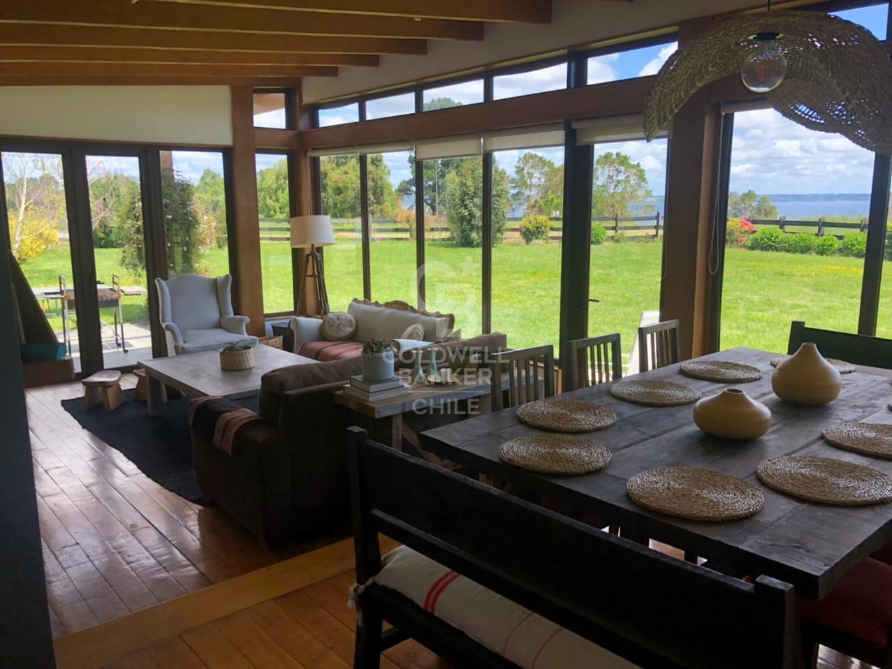 Puerto Varas, Chile, 5 Bedrooms Bedrooms, ,5 BathroomsBathrooms,Residential,For Sale,1850183