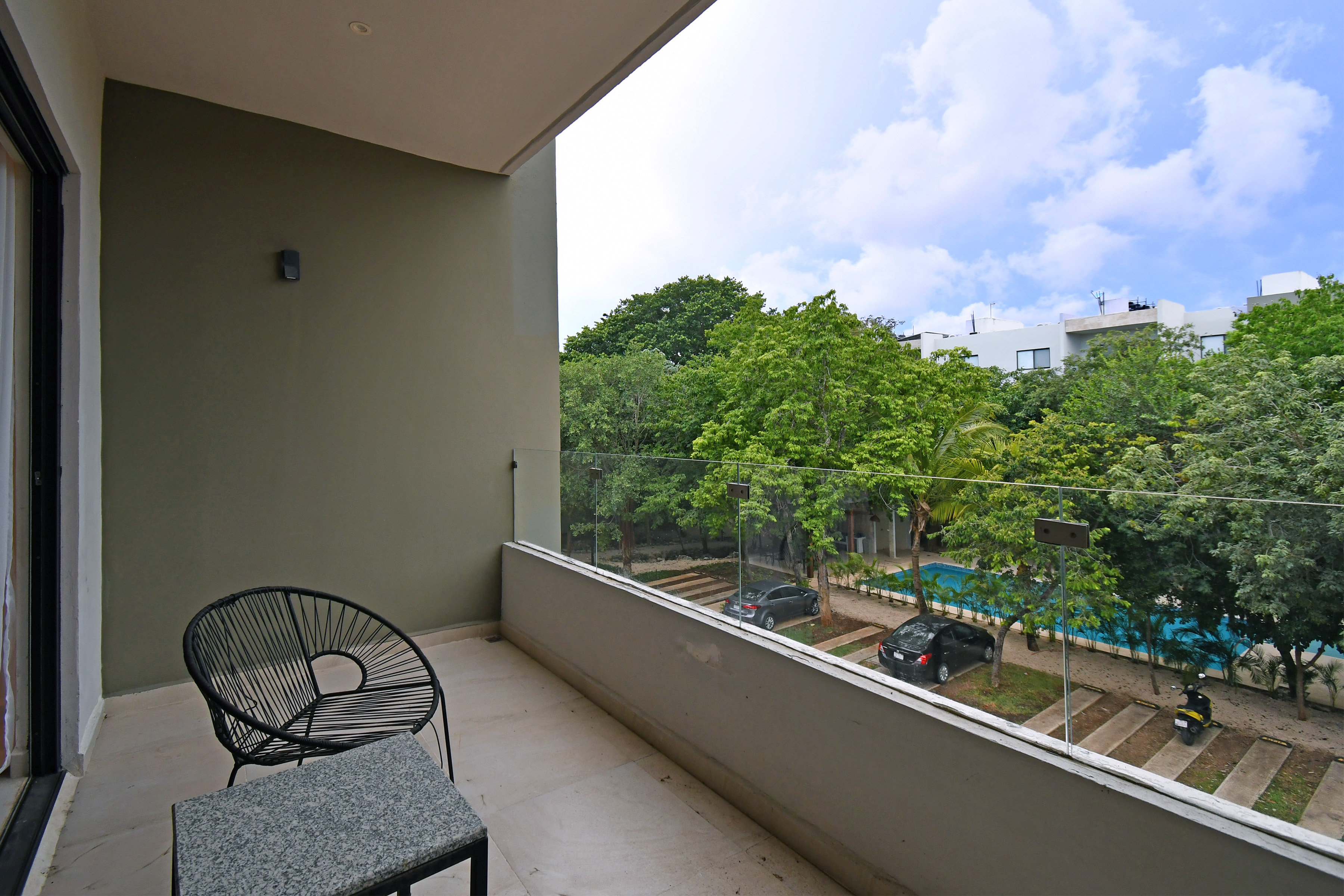  Modern Three-Bedroom Apartment with Terrace in Selvanova, Coto 8 - 物件實景