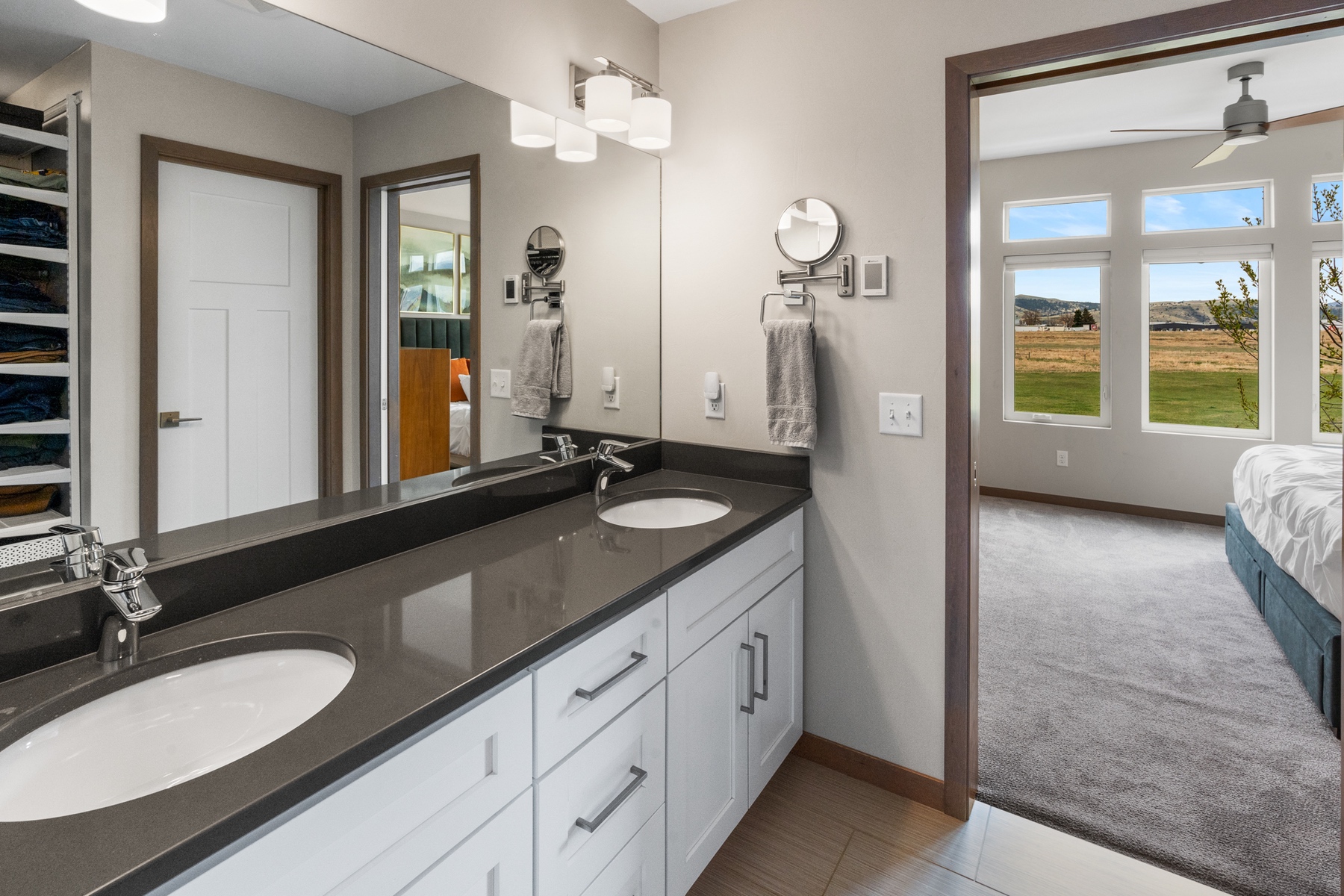  1041 N 12th Ave - 物件實景