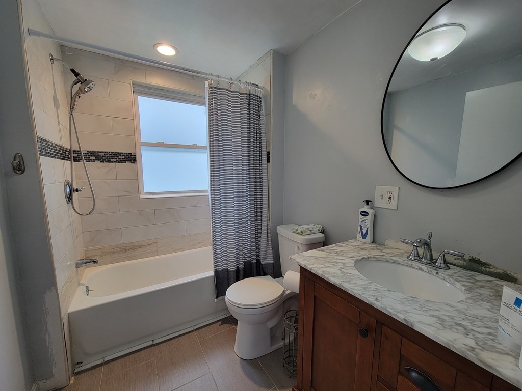 Lynn, Massachusetts, 01902, United States, 3 Bedrooms Bedrooms, ,2 BathroomsBathrooms,Residential,For Sale,1923536