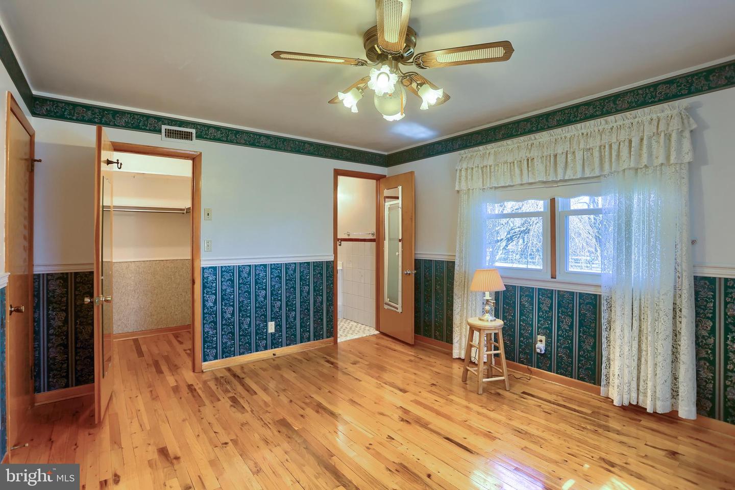 Finksburg, Maryland, 21048, United States, 3 Bedrooms Bedrooms, ,3 BathroomsBathrooms,Residential,For Sale,1891876