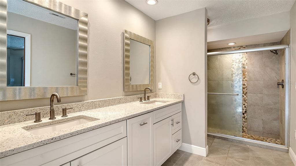 Bradenton, Florida, 34209, United States, 4 Bedrooms Bedrooms, ,2 BathroomsBathrooms,Residential,For Sale,1917676