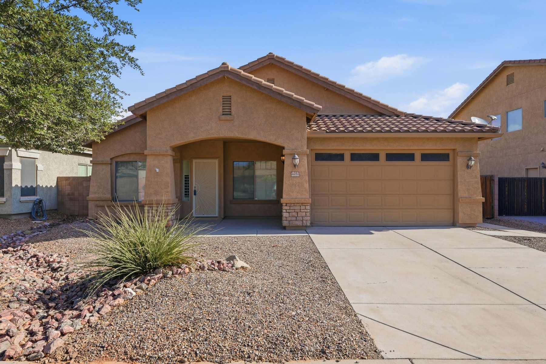  44082 W Adobe Circle¦Maricopa, AZ - 物件實景