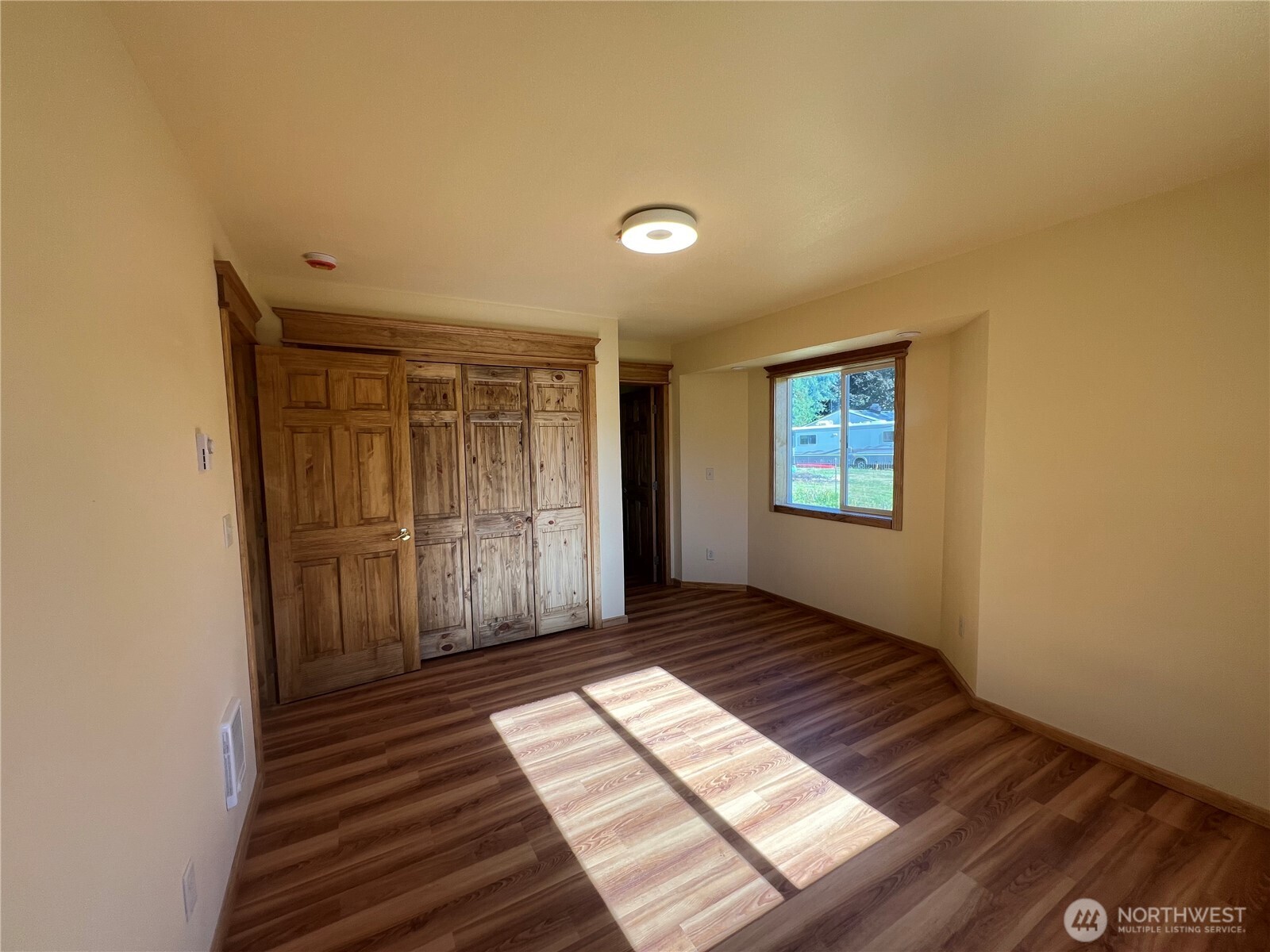 Glenoma, Washington, 98336, United States, 3 Bedrooms Bedrooms, ,1 BathroomBathrooms,Residential,For Sale,1981079