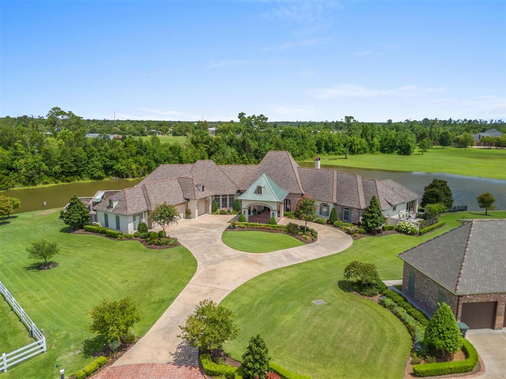 Lake Charles, Louisiana, 70605, United States, 5 Bedrooms Bedrooms, ,8 BathroomsBathrooms,Residential,For Sale,2017314