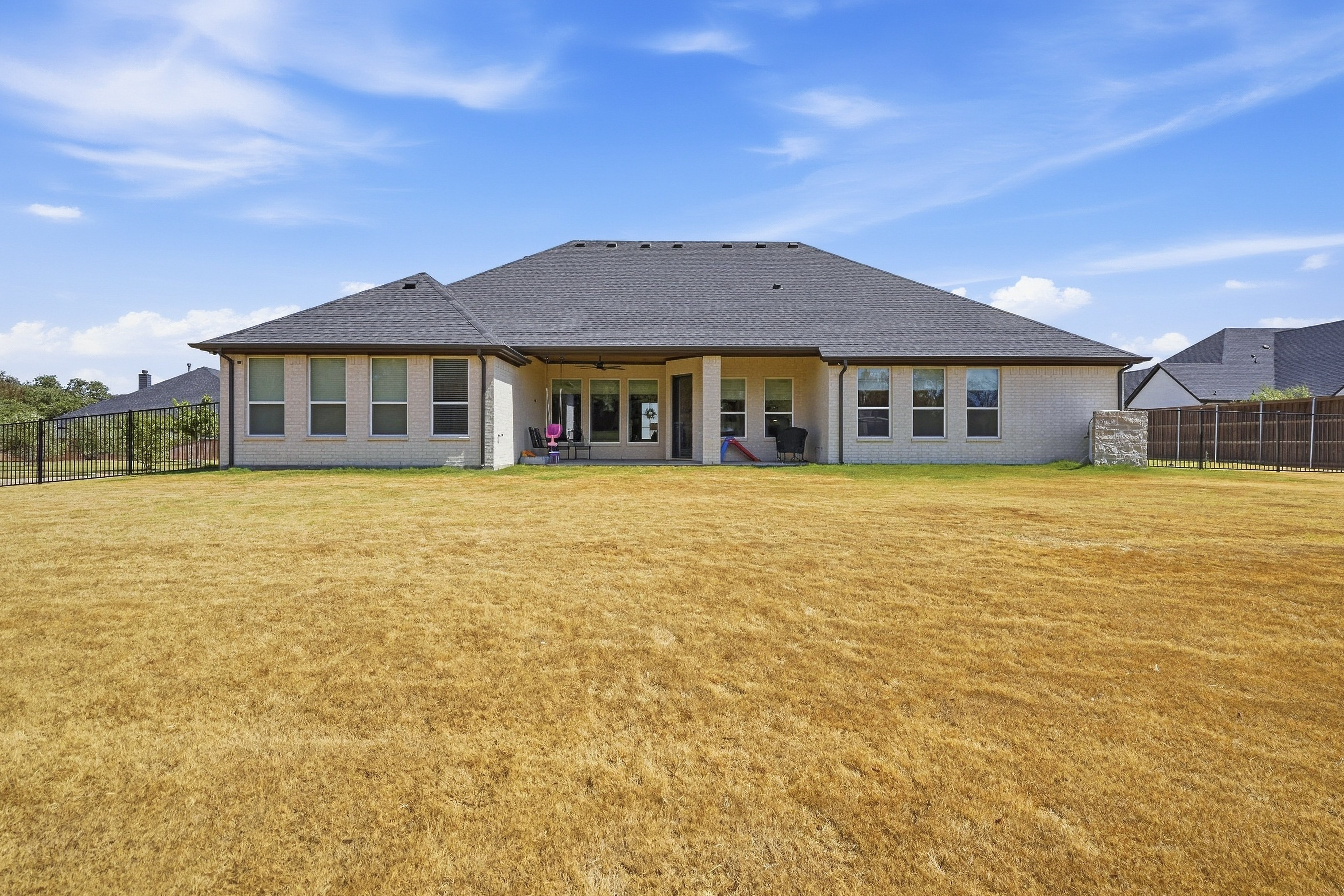  Light Filled Luxury in Panther Creek Estates - 物件實景