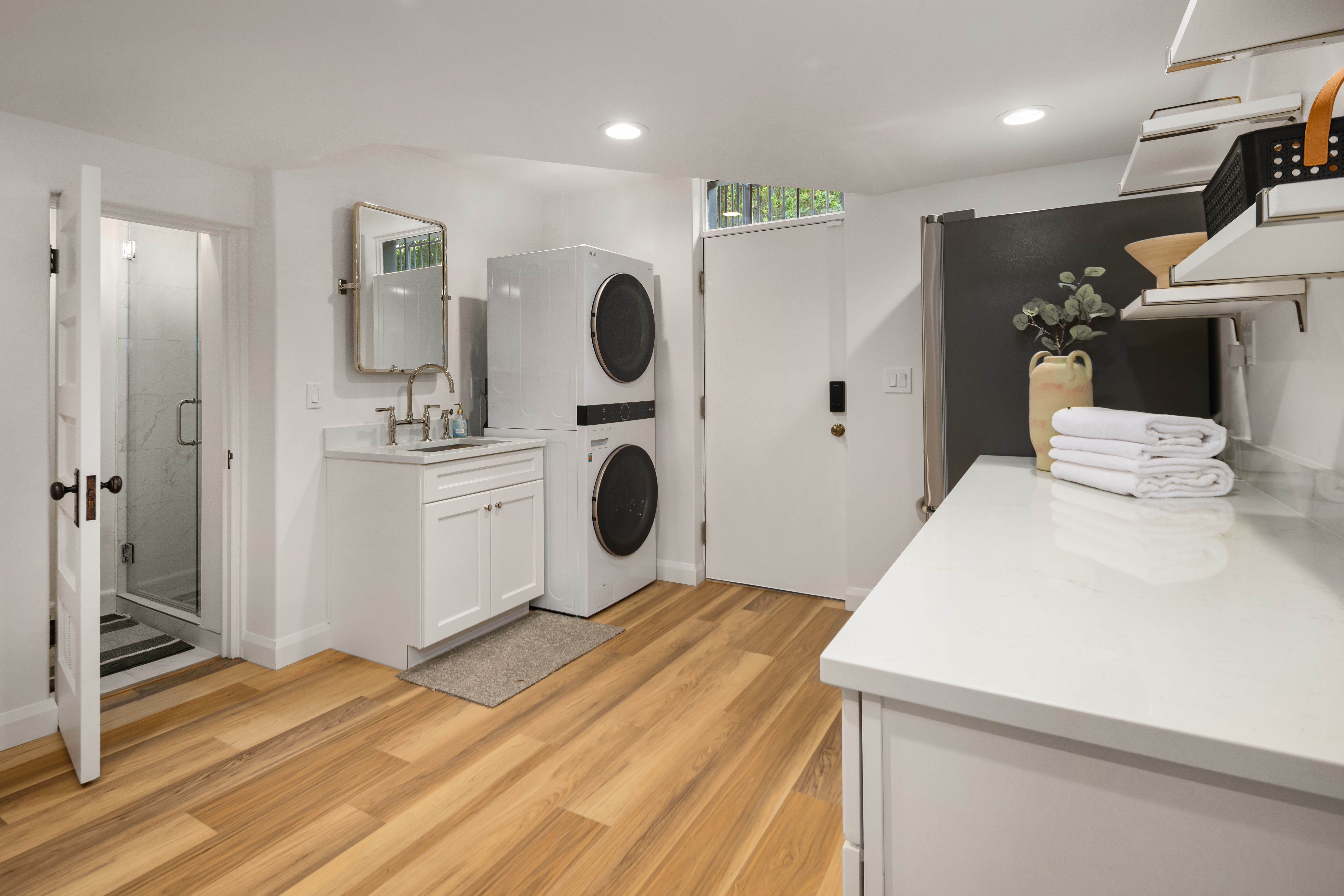  1105 Shenandoah Dr E, Seattle, WA 98112 - 物件實景