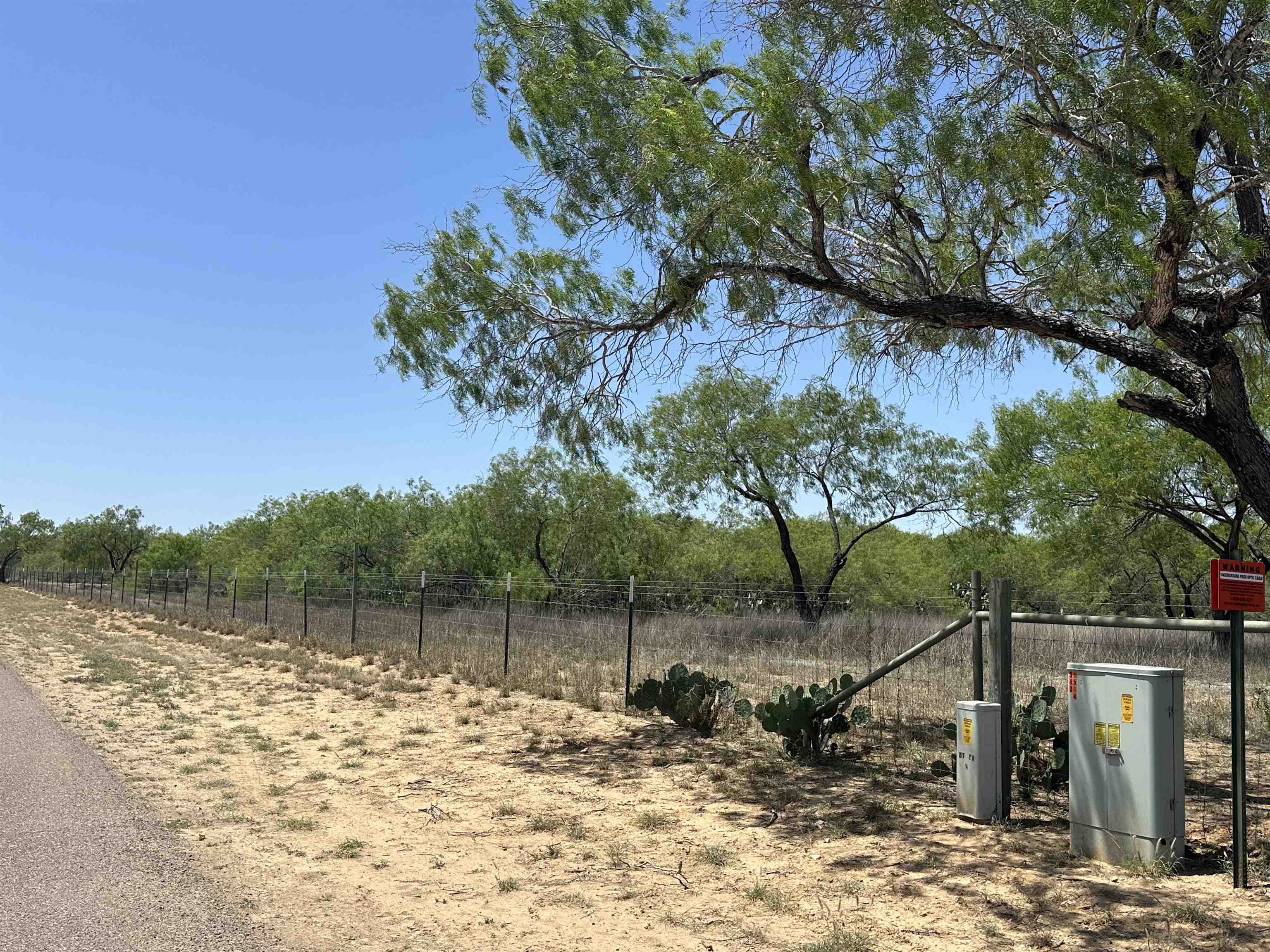 Laredo, Texas, 78045, United States, ,Land,For Sale,1770217