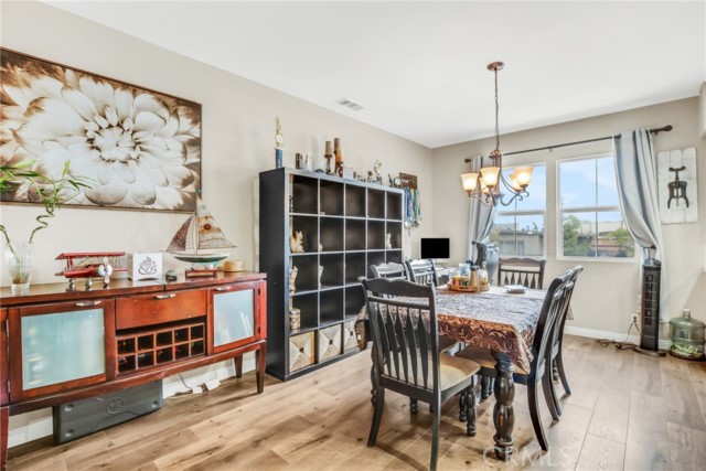 Lakewood, California, 90715, United States, 3 Bedrooms Bedrooms, ,4 BathroomsBathrooms,Residential,For Sale,1860565