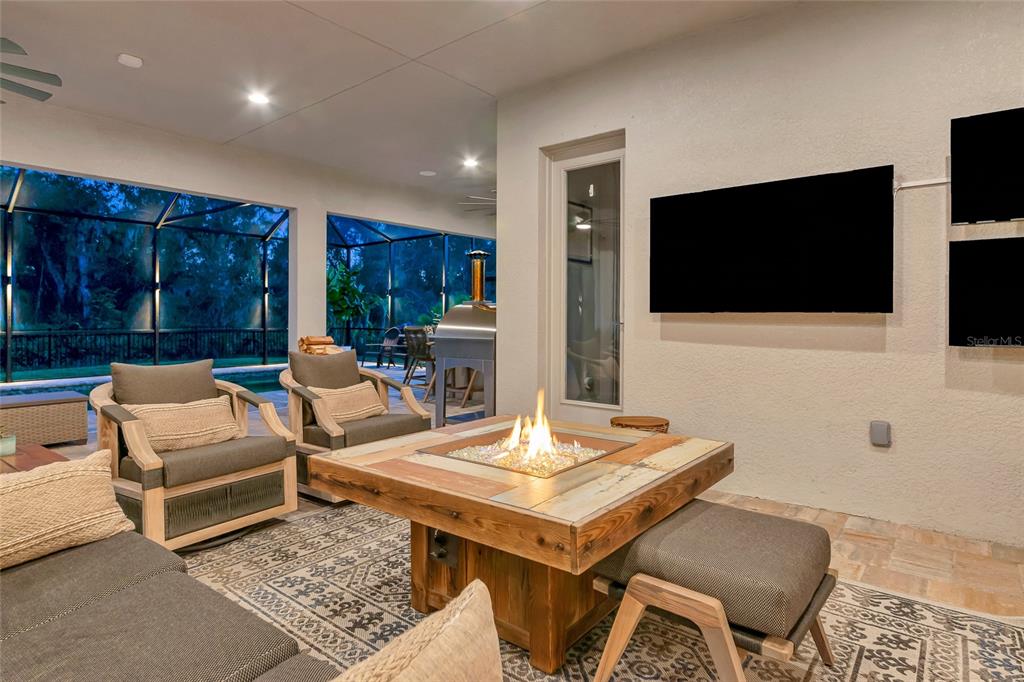 Parrish, Florida, 34219, United States, 4 Bedrooms Bedrooms, ,4 BathroomsBathrooms,Residential,For Sale,2001764