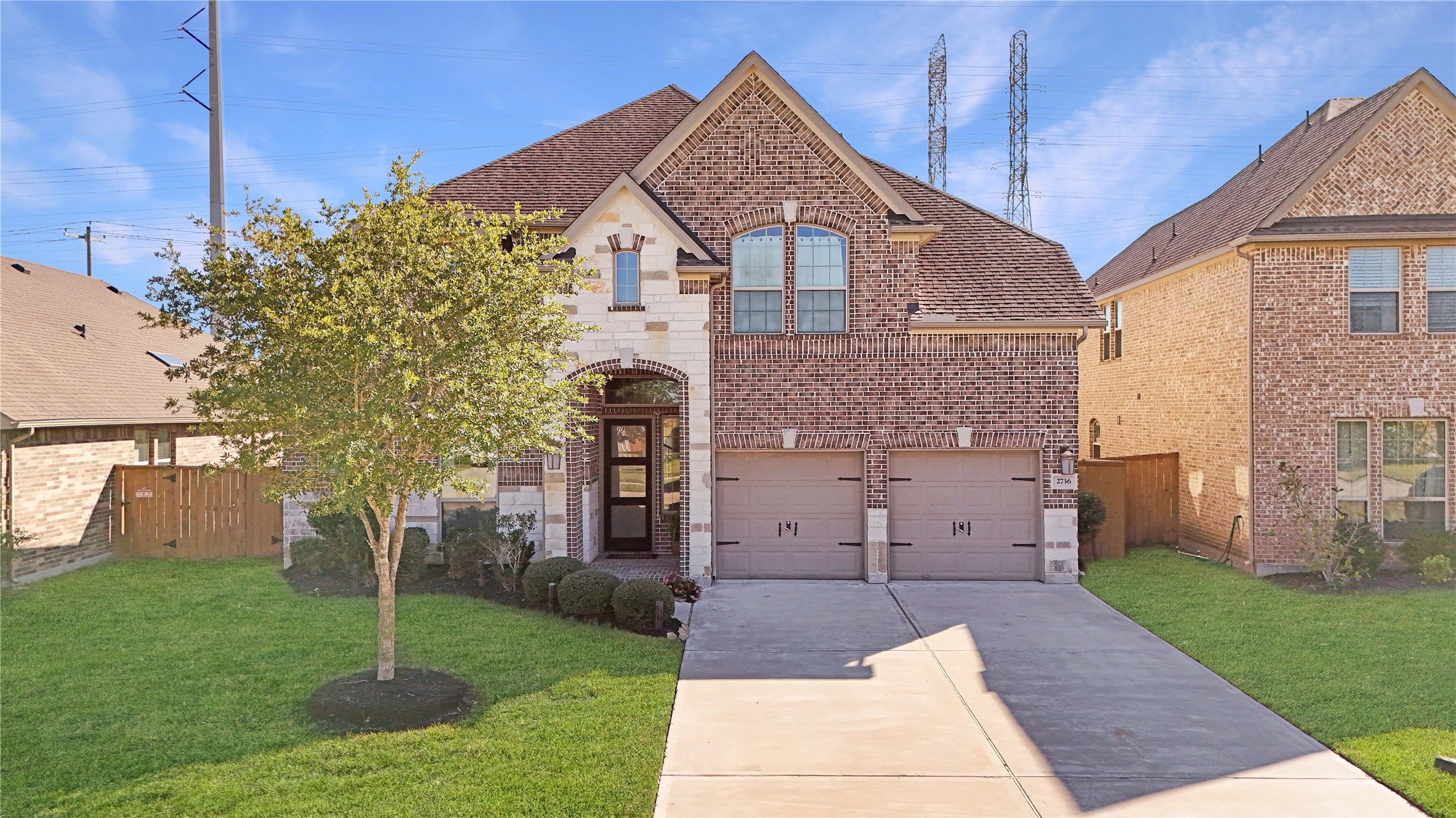 Ahnya Ln, League City, TX 77573