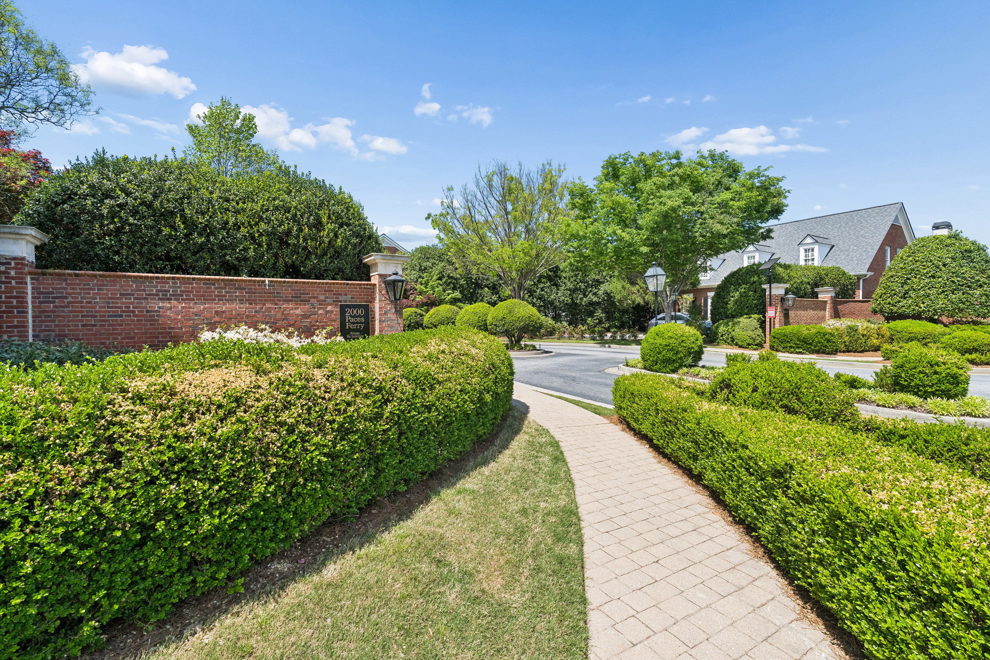  Traditional Cedar Shingle Beauty - 物件實景