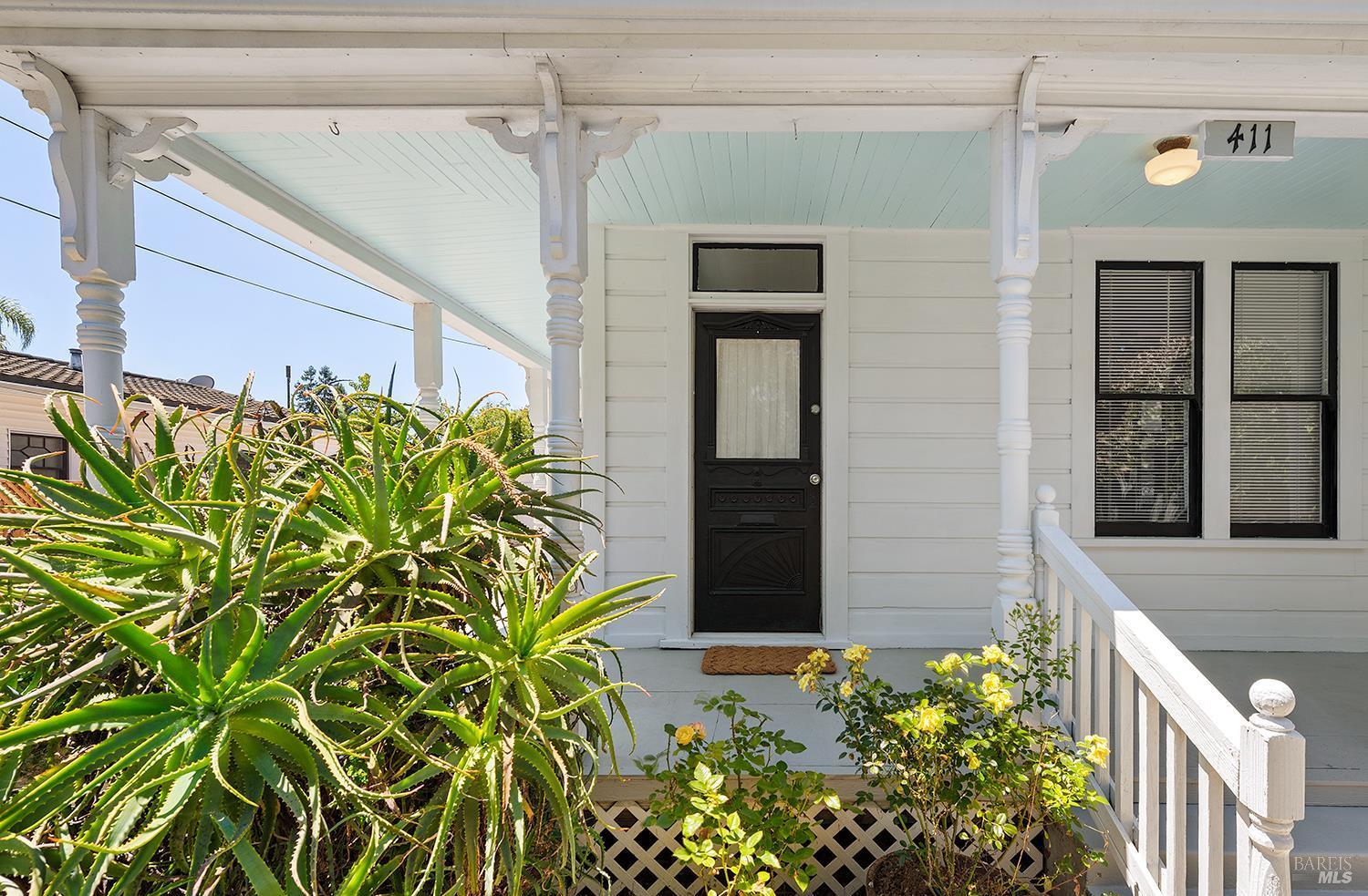 Santa Rosa, California, 95404, United States, 3 Bedrooms Bedrooms, ,3 BathroomsBathrooms,Residential,For Sale,1928881