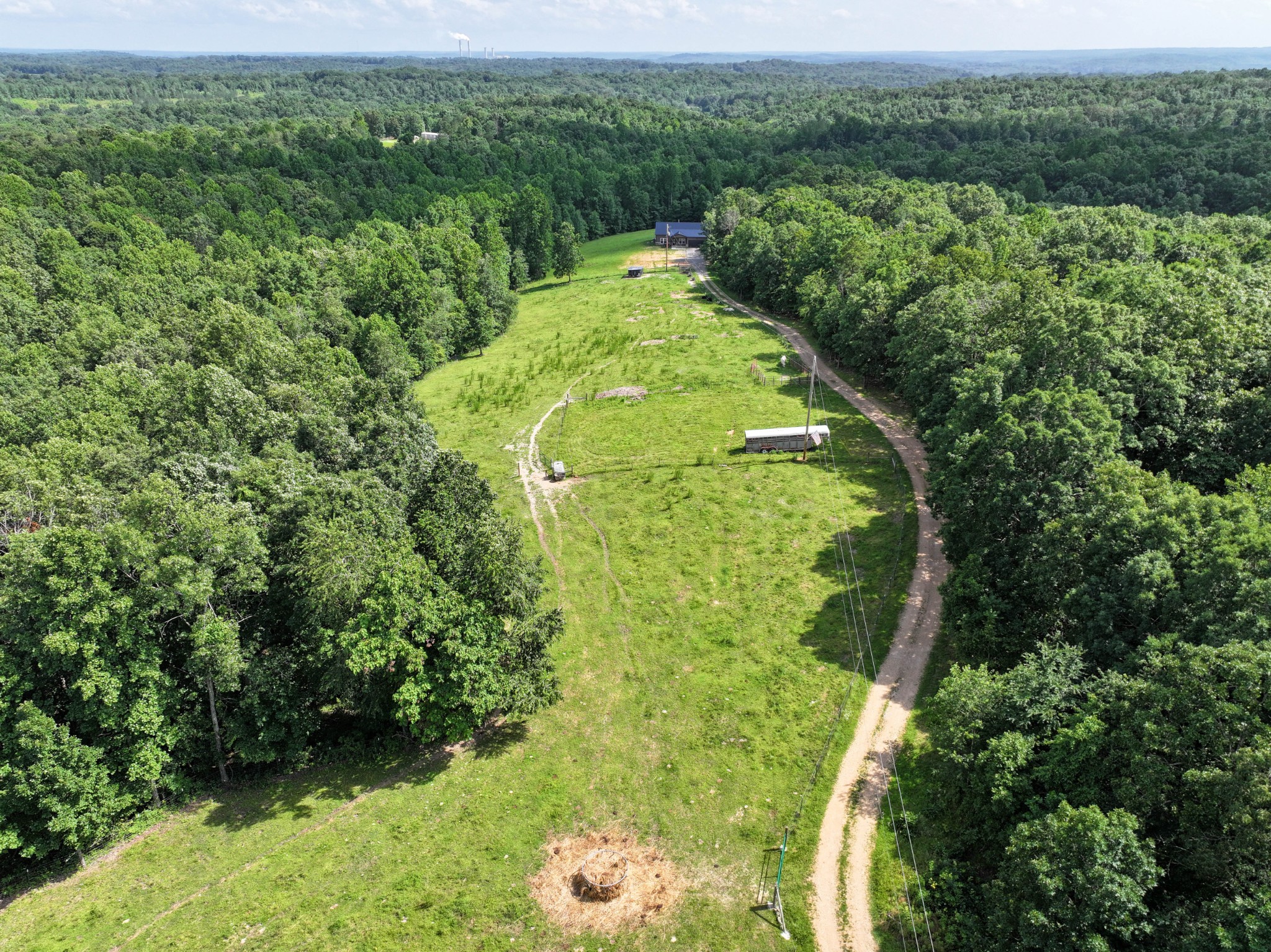 Indian Mound, Tennessee, 37079, United States, 3 Bedrooms Bedrooms, ,2 BathroomsBathrooms,Residential,For Sale,1866881