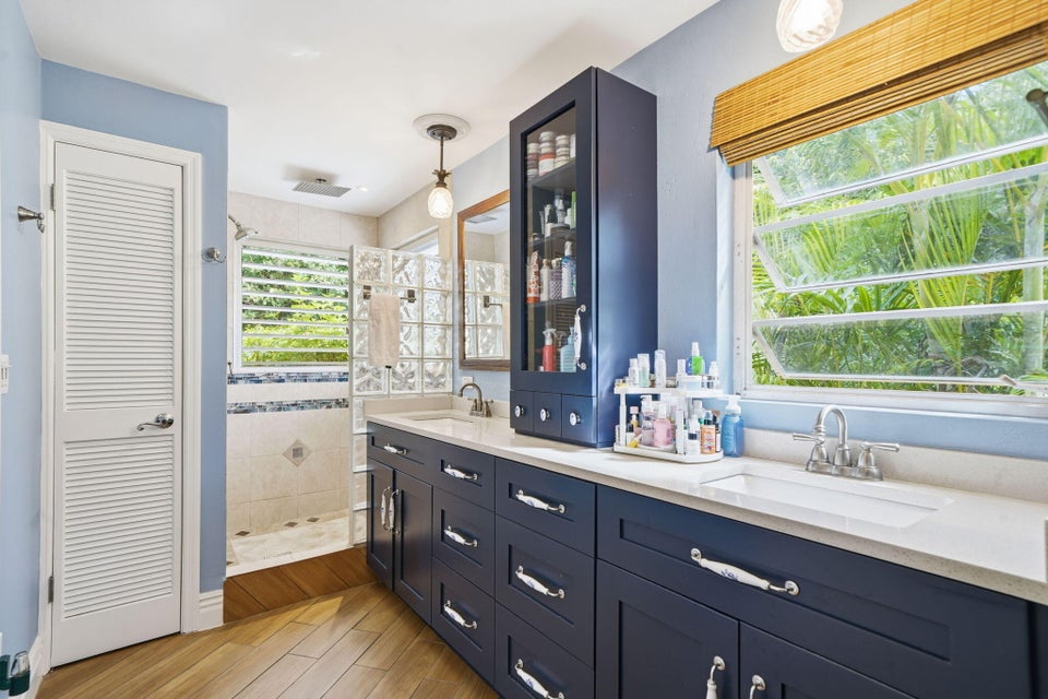 St. Croix, Virgin Islands, 00820, VI, 3 Bedrooms Bedrooms, ,3 BathroomsBathrooms,Residential,For Sale,1992039