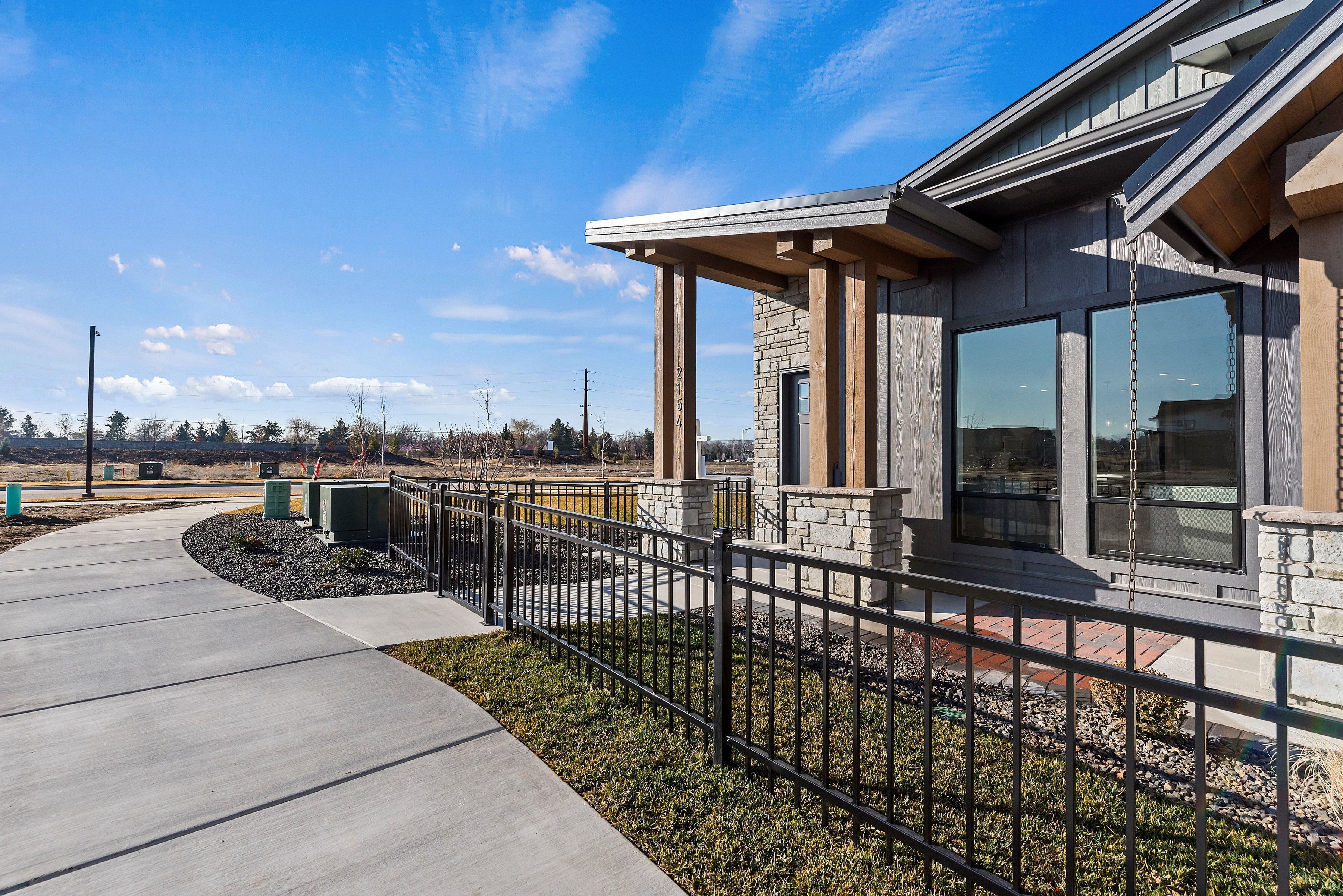  Kingfisher Cove  Eagle’s Best Value in Modern Townhome Living - 物件實景