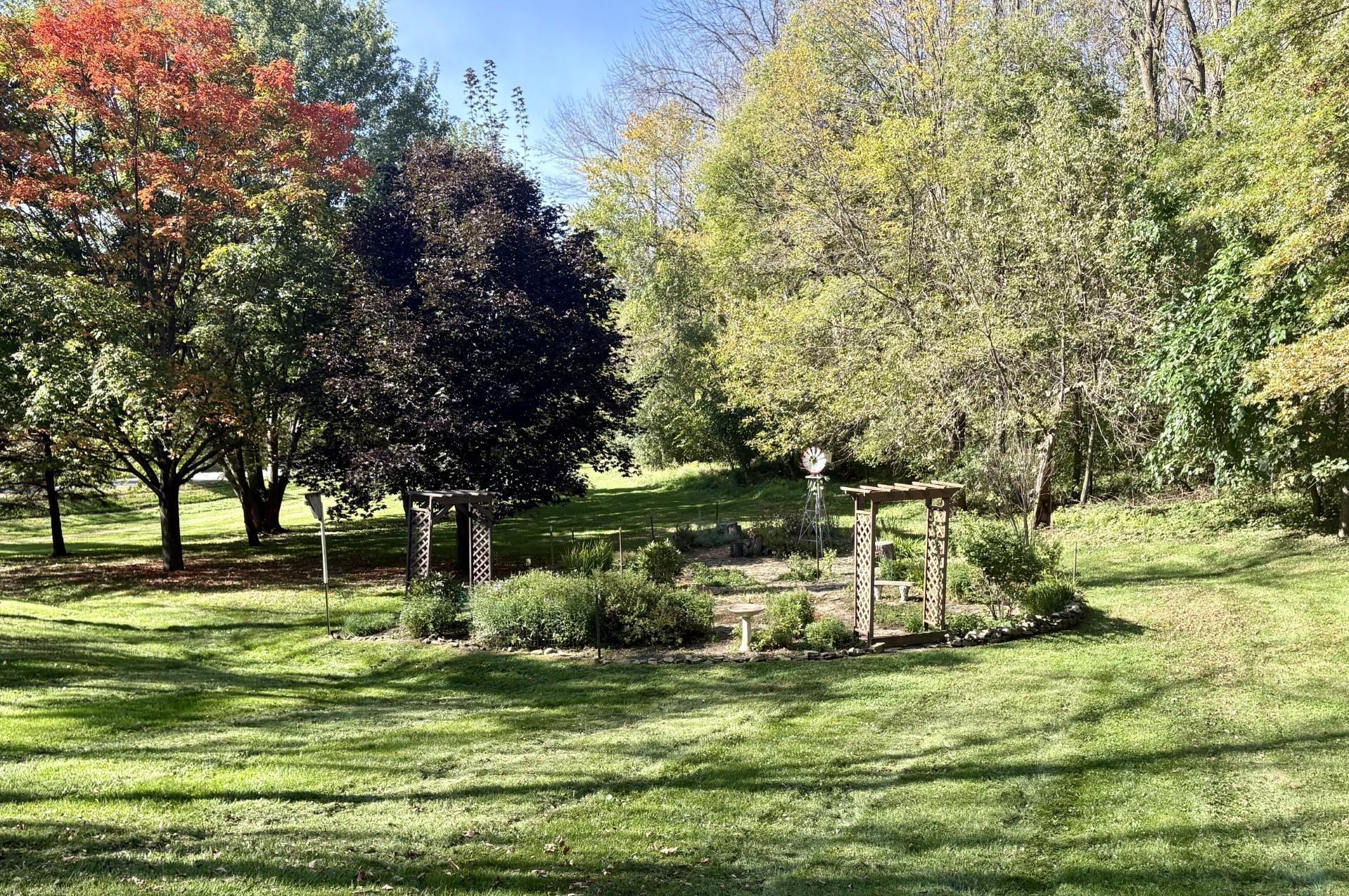 Warren Twp, Wisconsin, 54023, United States, 3 Bedrooms Bedrooms, ,1 BathroomBathrooms,Residential,For Sale,1961438