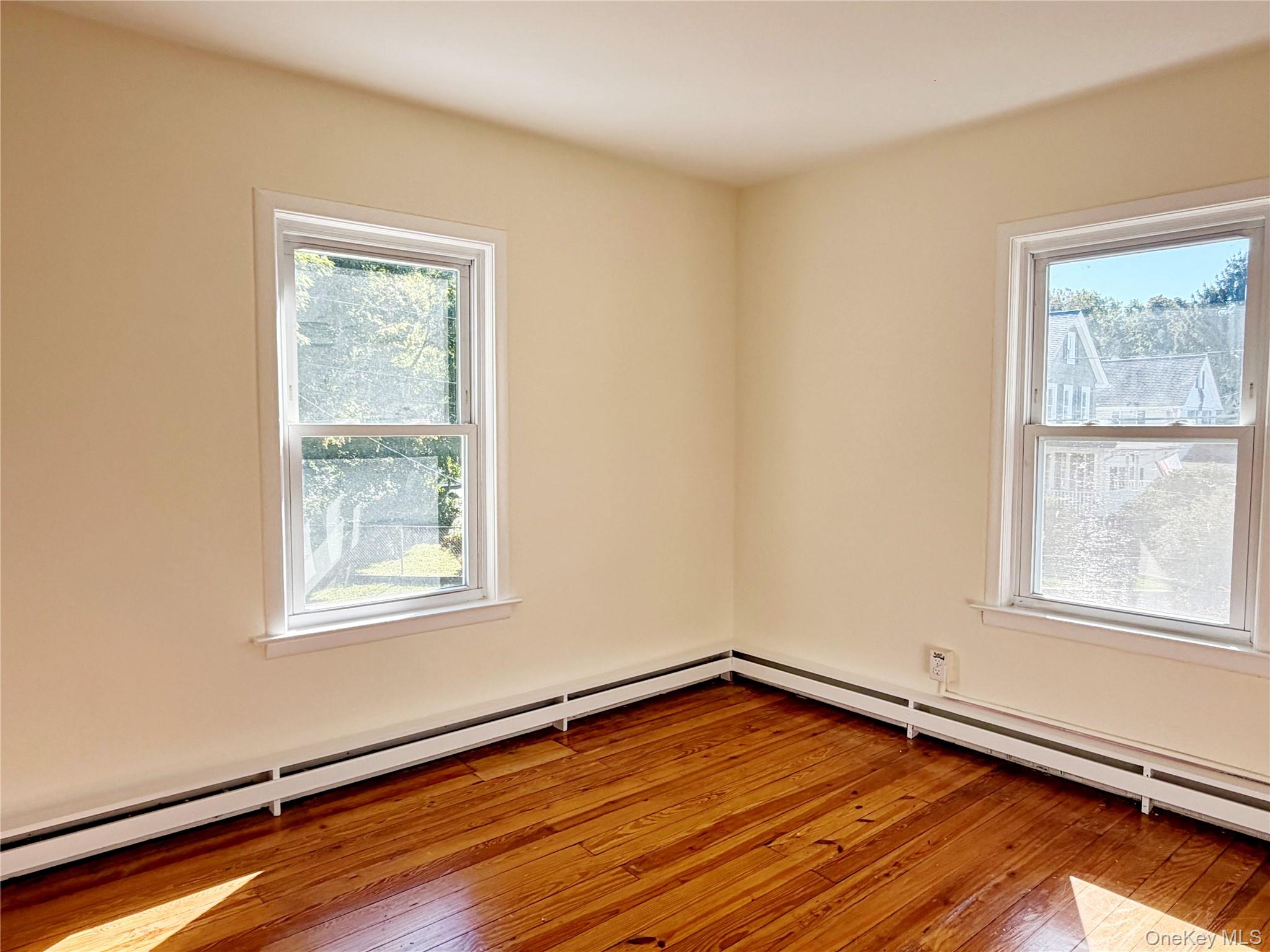  92 School Street, Oyster Bay, NY, 11771 - 物件實景