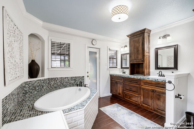 San Antonio, Texas, 78232, United States, 4 Bedrooms Bedrooms, ,4 BathroomsBathrooms,Residential,For Sale,1910997