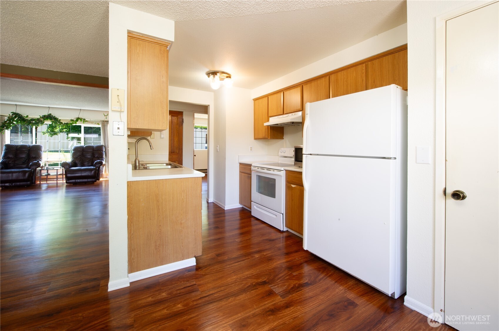Arlington, Washington, 98223, United States, 3 Bedrooms Bedrooms, ,2 BathroomsBathrooms,Residential,For Sale,1910609