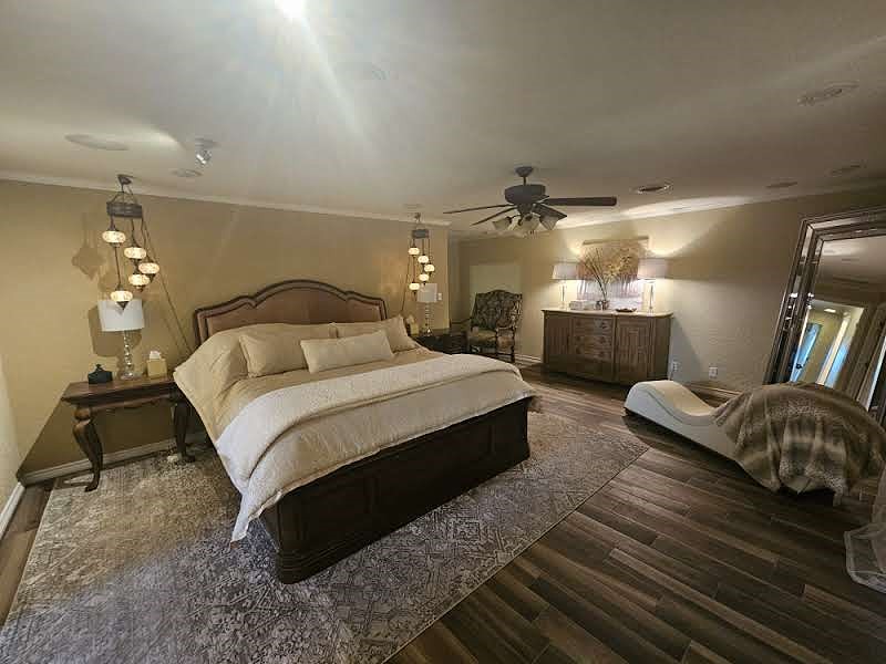 Carlsbad, New Mexico, 88220, United States, 5 Bedrooms Bedrooms, ,5 BathroomsBathrooms,Residential,For Sale,1984272