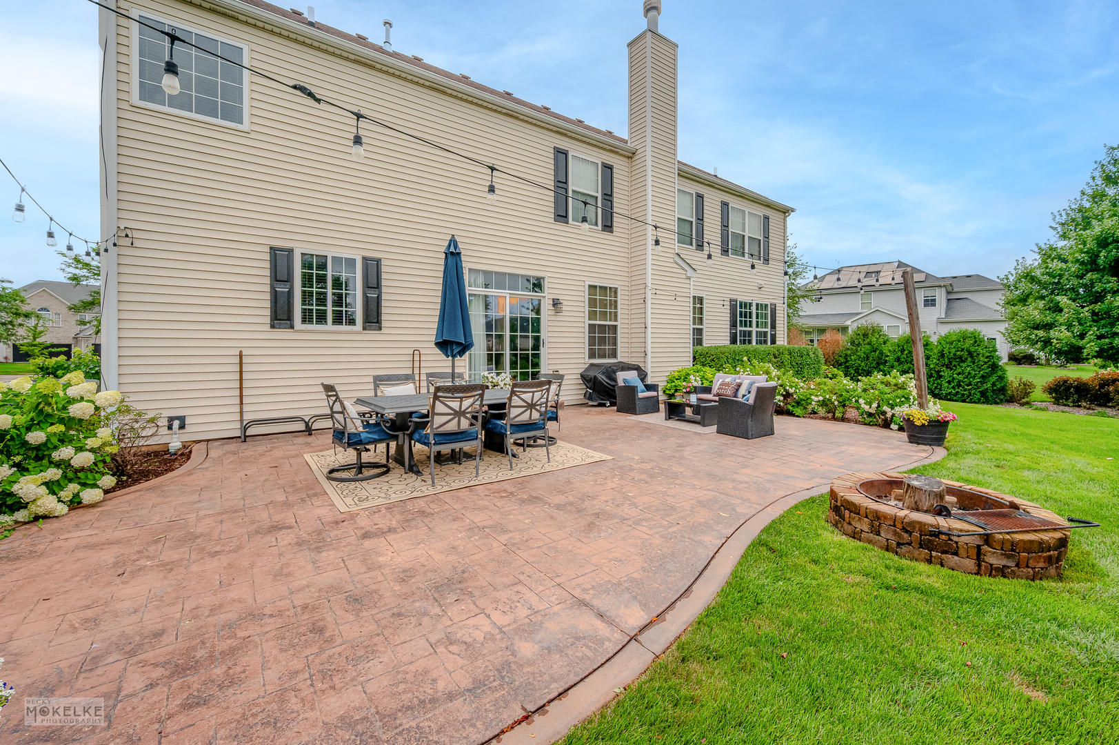 Oswego, Illinois, 60543, United States, 5 Bedrooms Bedrooms, ,3 BathroomsBathrooms,Residential,For Sale,1955340