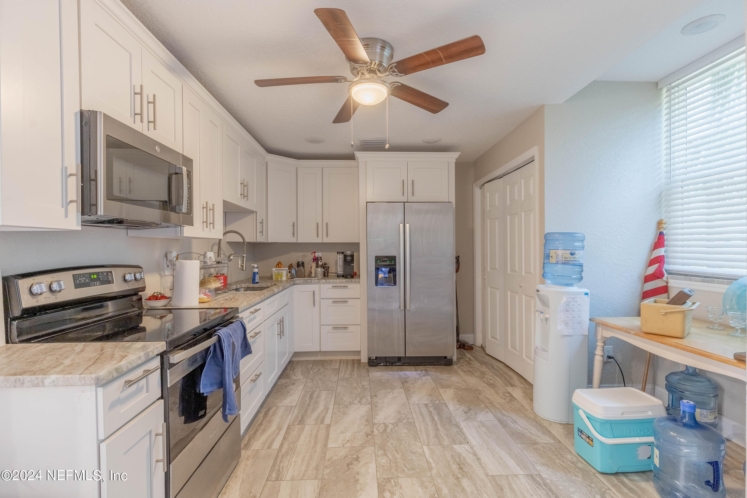 Jacksonville, Florida, 32210, United States, 3 Bedrooms Bedrooms, ,5 BathroomsBathrooms,Residential,For Sale,1868586