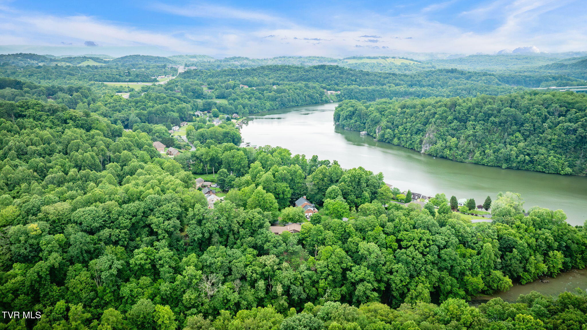 Kingsport, Tennessee, 37663, United States, 5 Bedrooms Bedrooms, ,3 BathroomsBathrooms,Residential,For Sale,1878184