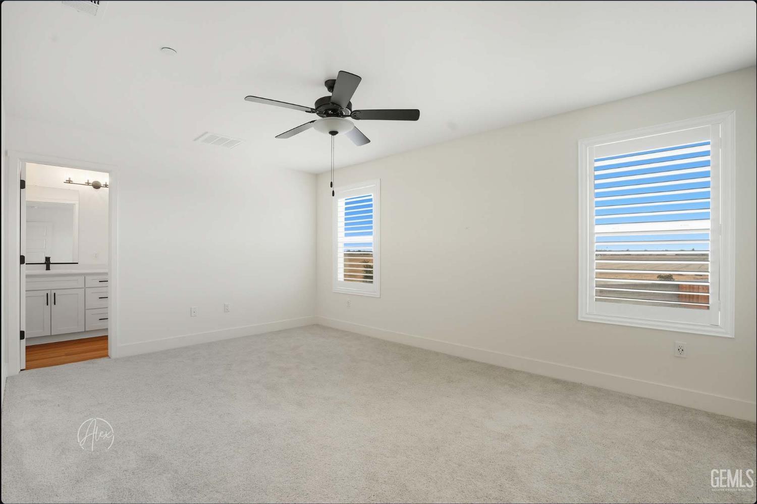 Bakersfield, California, 93314, United States, 5 Bedrooms Bedrooms, ,4 BathroomsBathrooms,Residential,For Sale,1983146