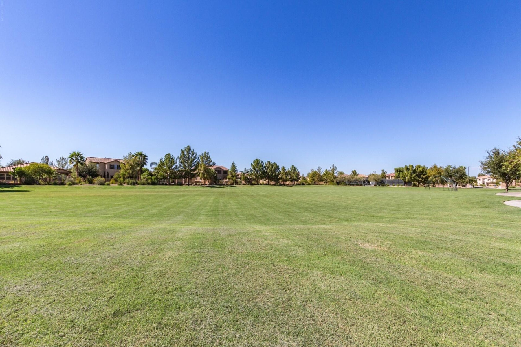  1271 E Canyon Creek Drive  Gilbert, AZ - 物件實景