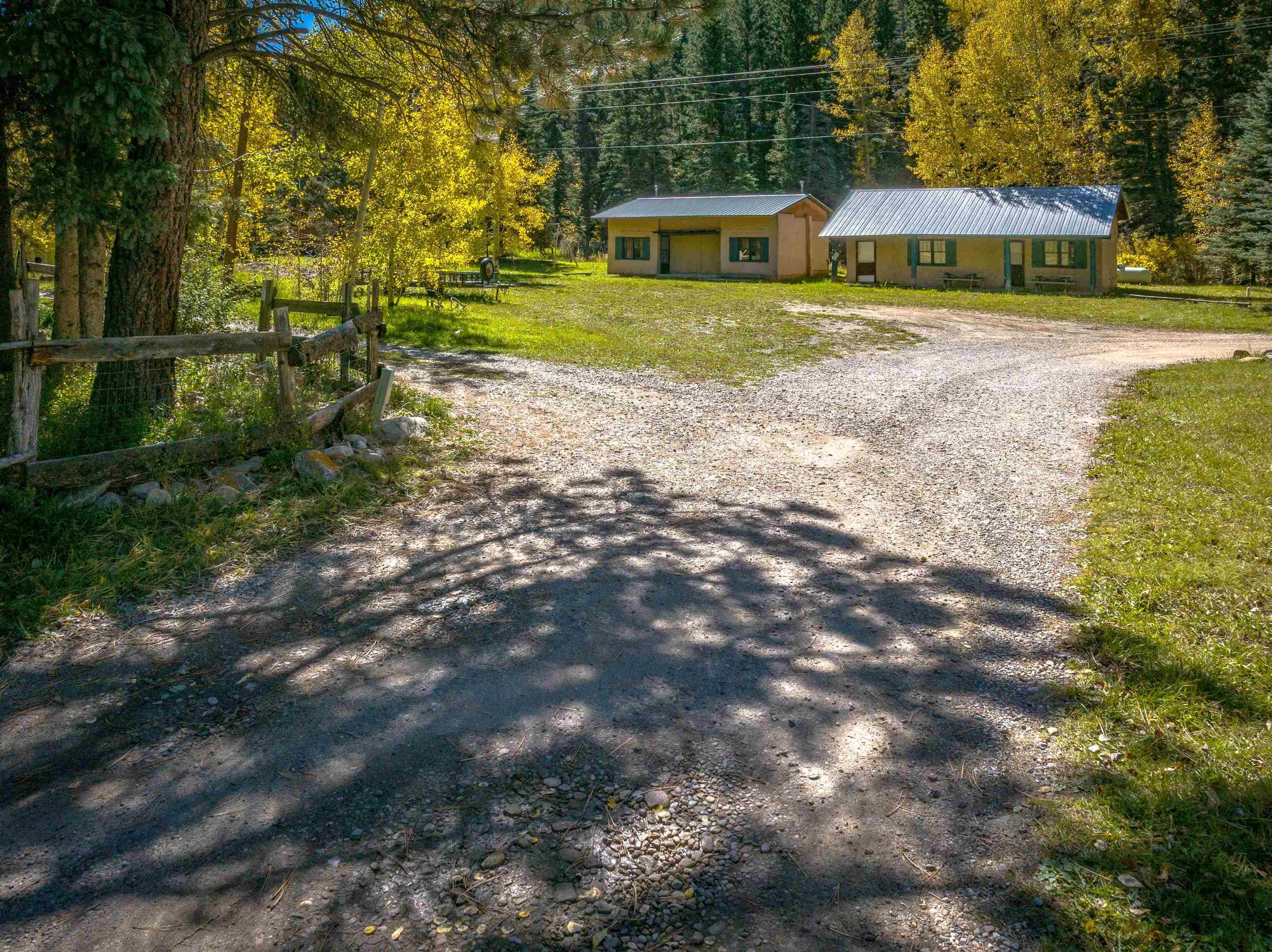 Tres Ritos, New Mexico, 87579, United States, ,Residential,For Sale,1986335