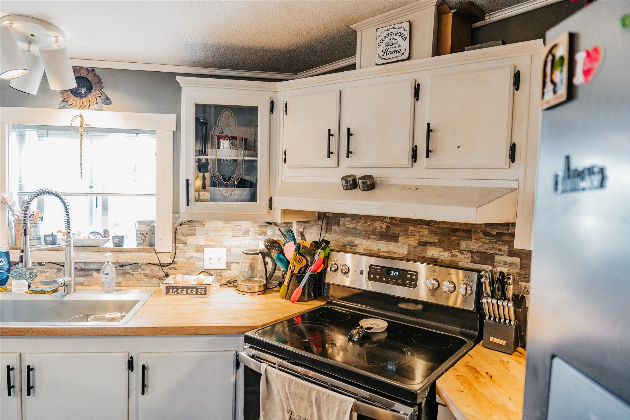 57315 & 57309 Kopp Road, Hot Springs, Montana, 59845, United States, 3 Bedrooms Bedrooms, ,2 BathroomsBathrooms,Residential,For Sale,57315 & 57309 Kopp Road,1639452