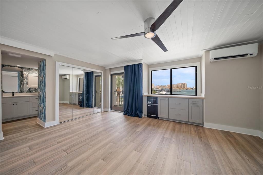 Clearwater Beach, Florida, 33767, United States, 3 Bedrooms Bedrooms, ,3 BathroomsBathrooms,Residential,For Sale,1918652