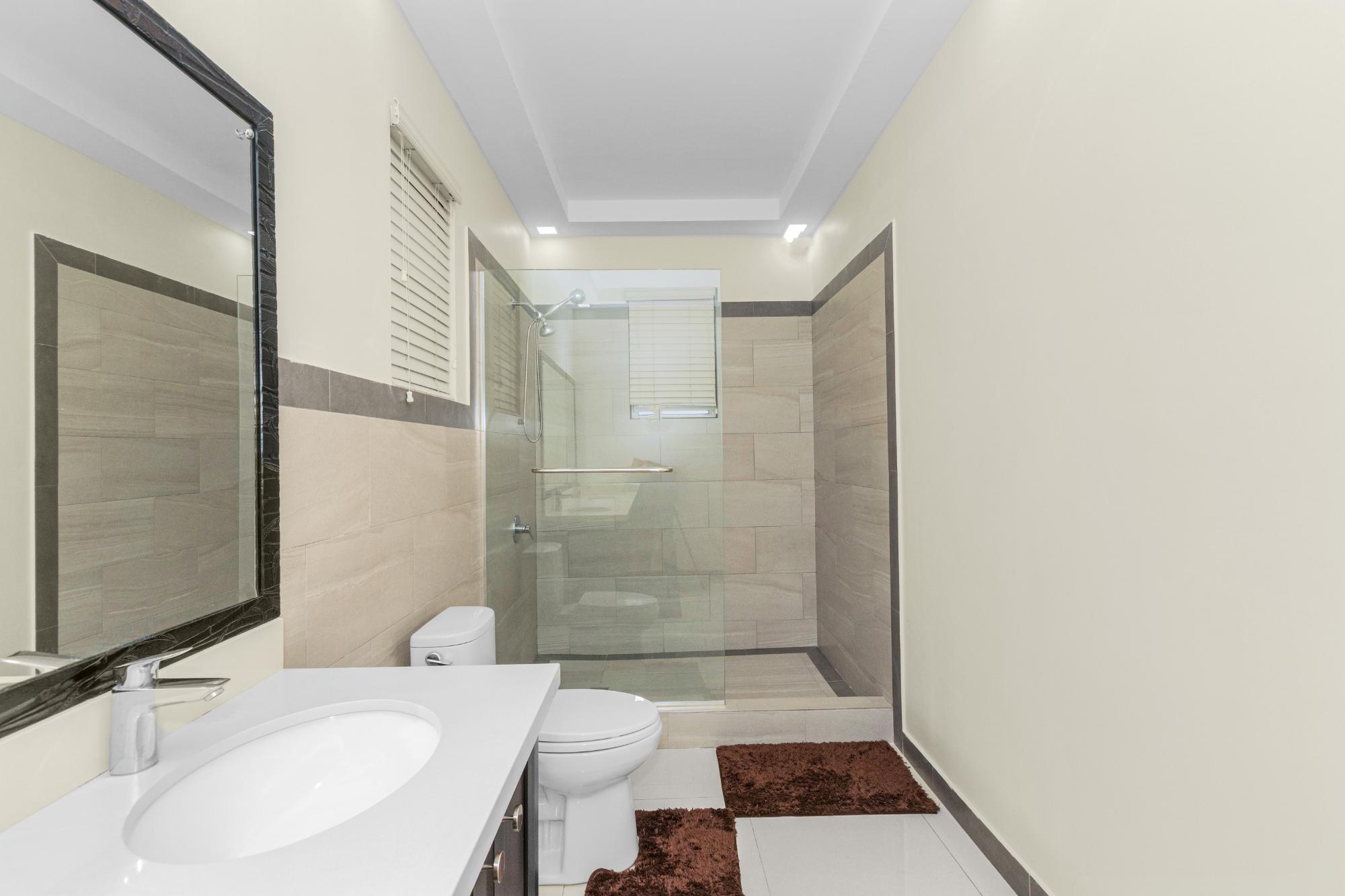  4-7 Degenhardt Close - 物件實景