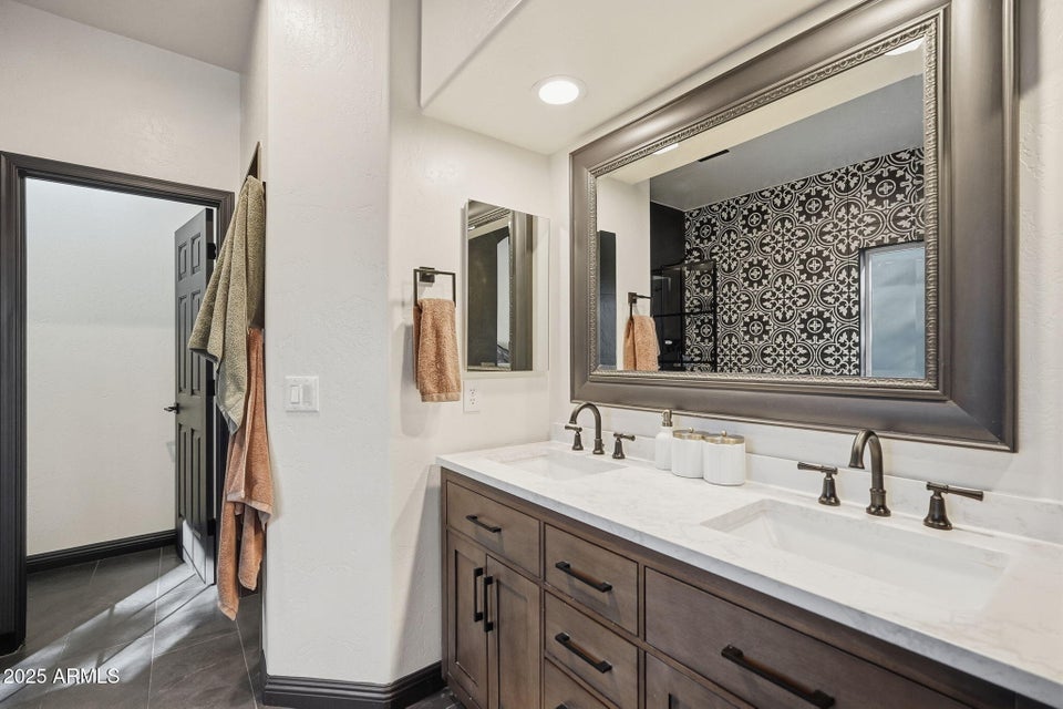 Litchfield Park, Arizona, 85340, United States, 3 Bedrooms Bedrooms, ,Residential,For Sale,1990487