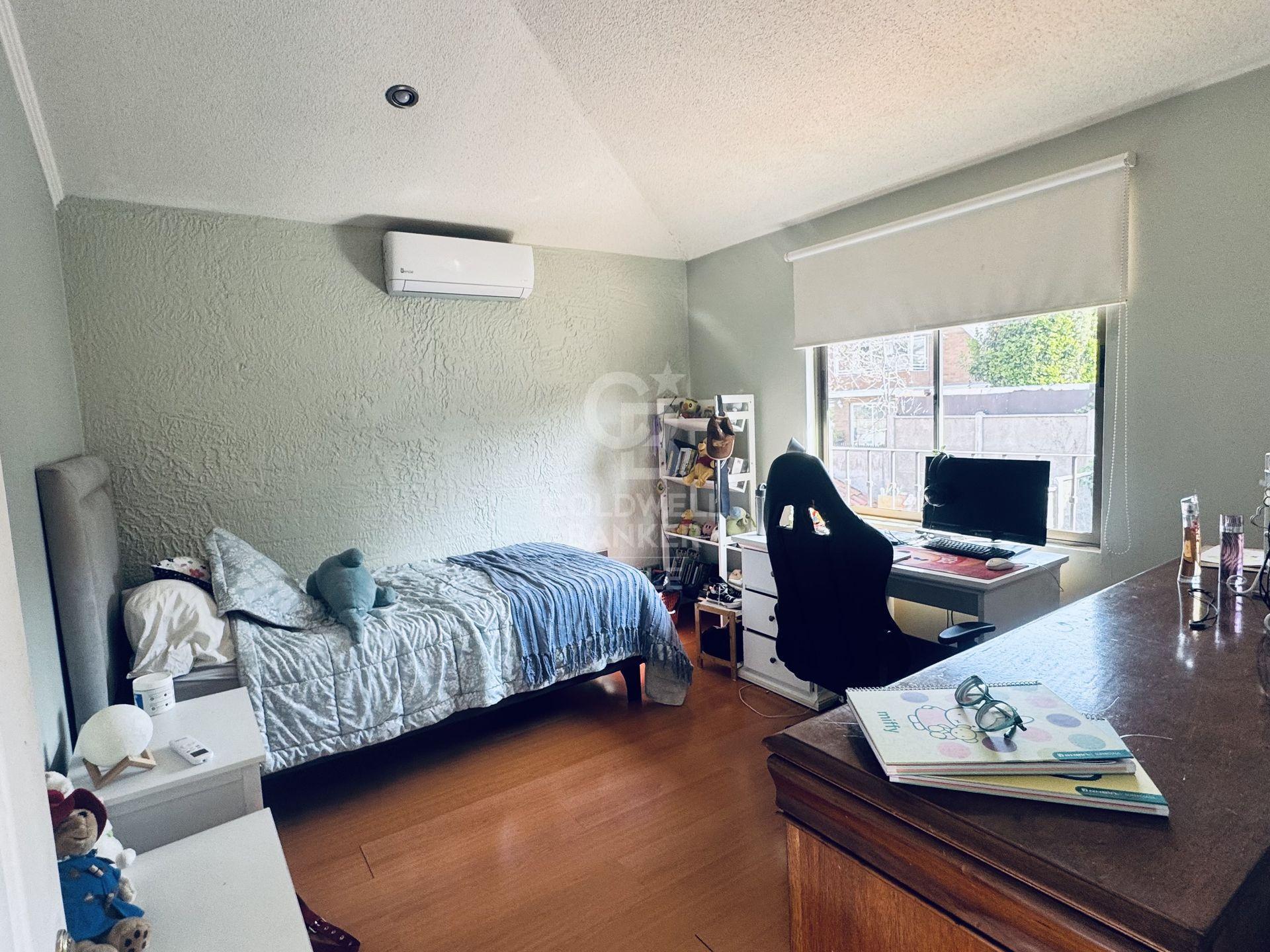 Lo Barnechea, Chile, 6 Bedrooms Bedrooms, ,4 BathroomsBathrooms,Residential,For Sale,1948089